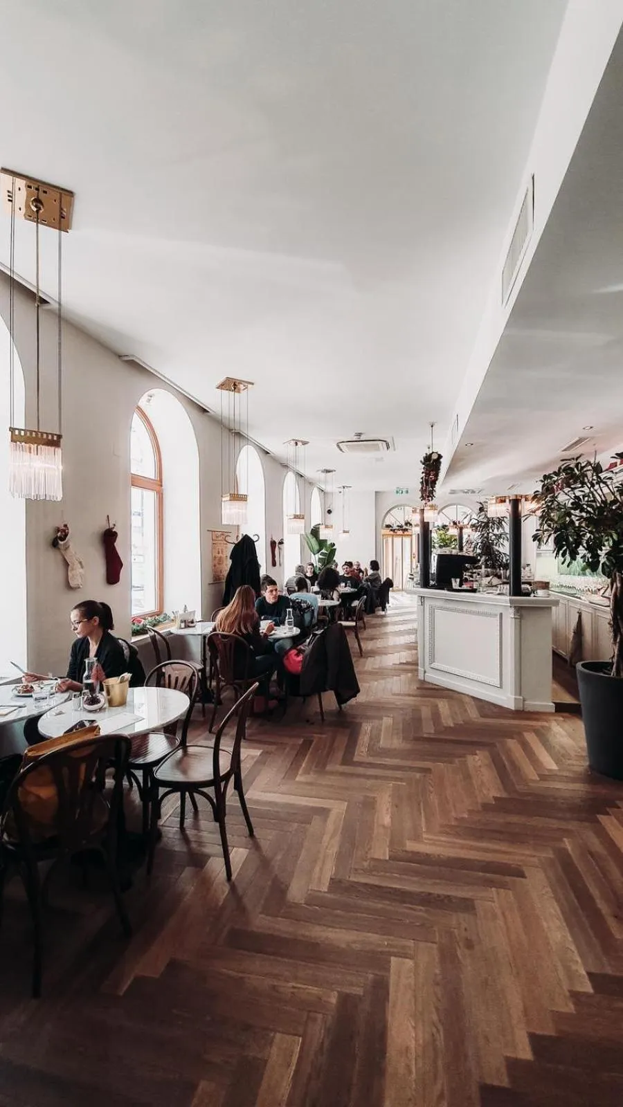 Restaurant/places to eat in Hotel Babula am Augarten