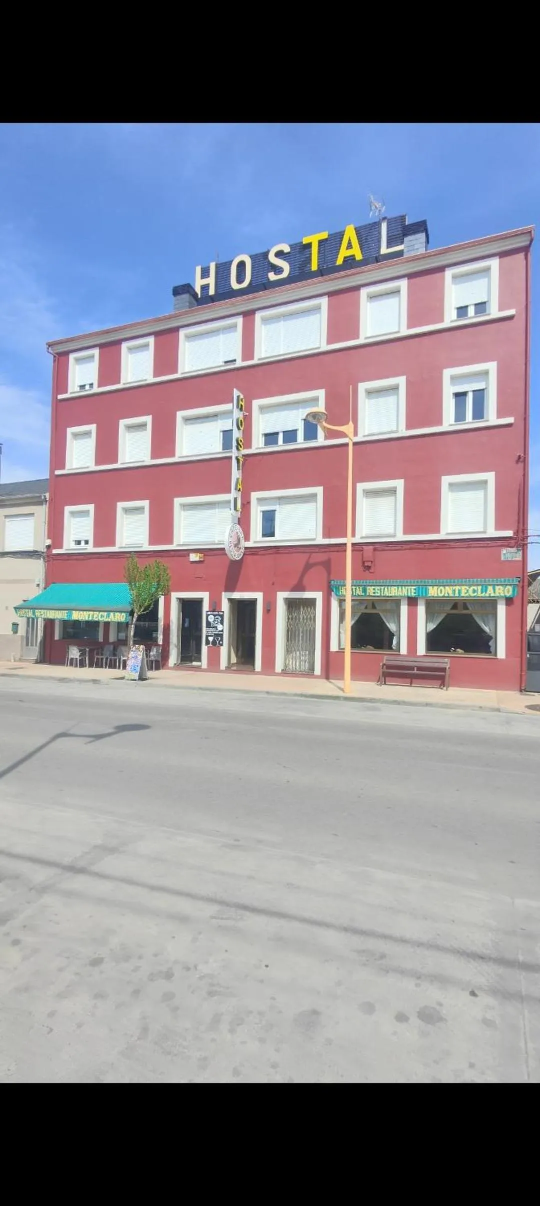 Hostal Monteclaro