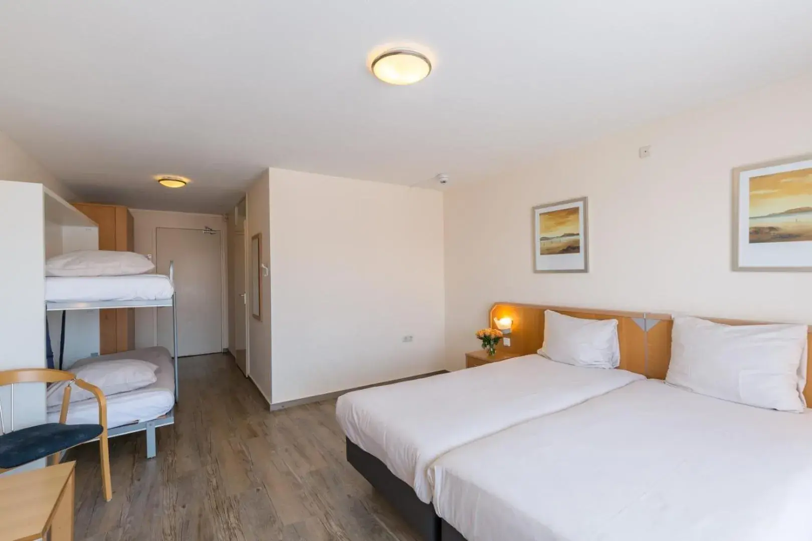 Family Room in Strandhotel Bos en Duin Family Room in Strandhotel Bos en Duin