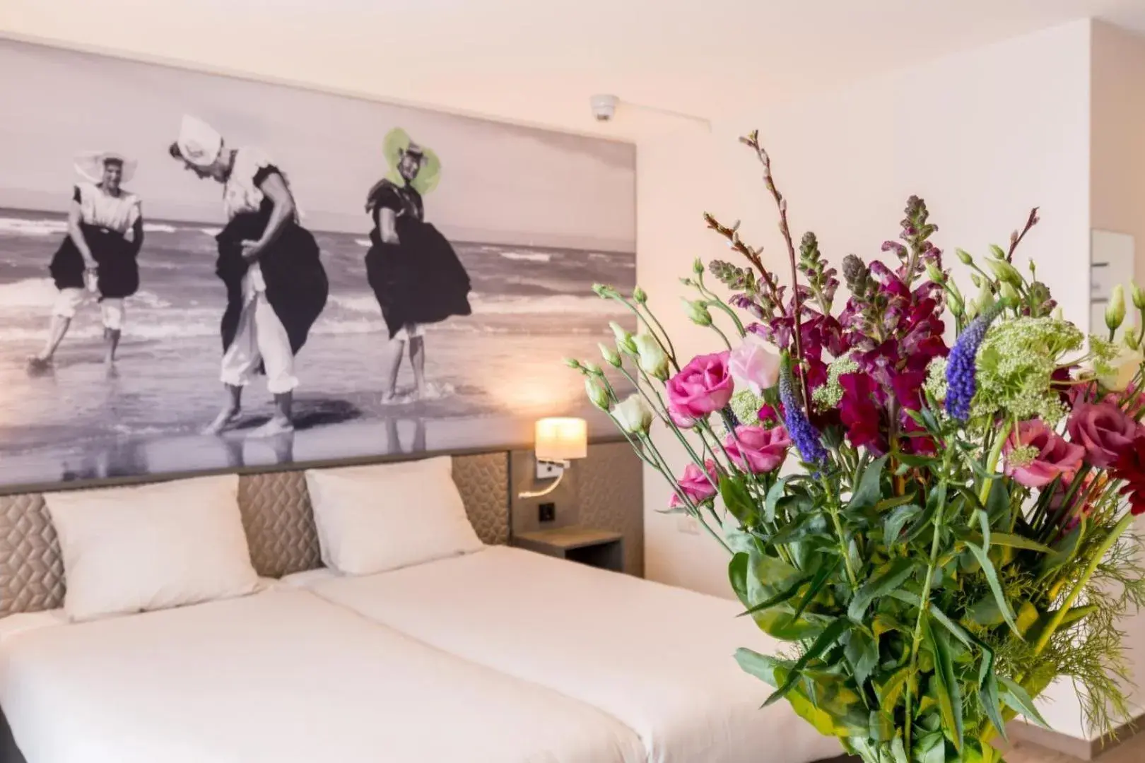 Comfort Double Room in Strandhotel Bos en Duin Comfort Double Room in Strandhotel Bos en Duin
