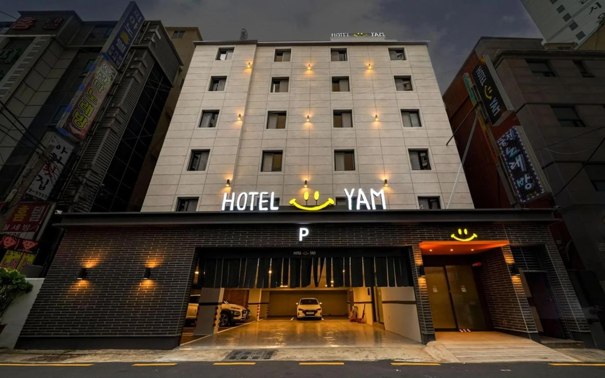 Property building in Hotel Yam Yeonsan