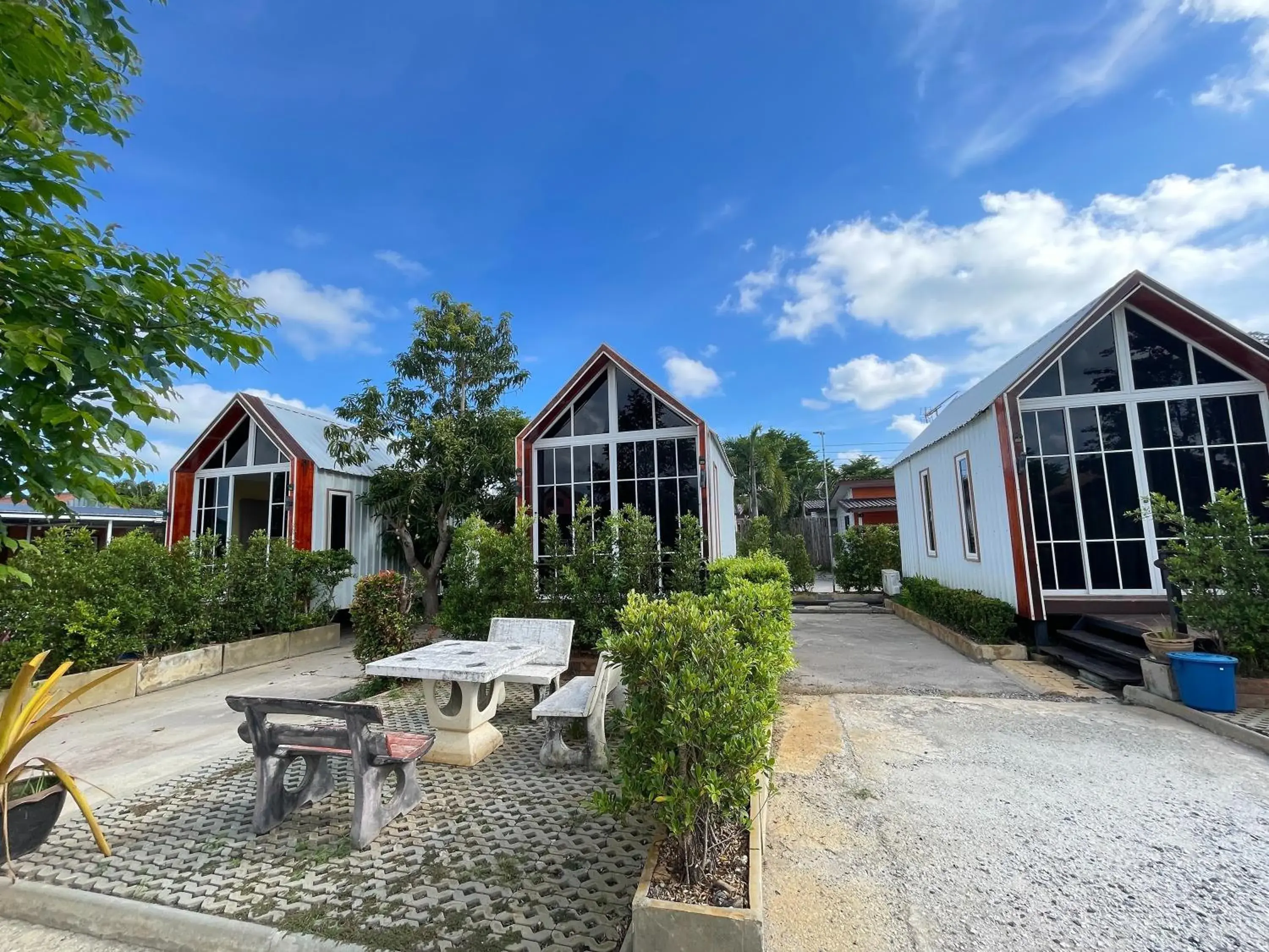 Property building in Oh Taley Resort Property building in Oh Taley Resort