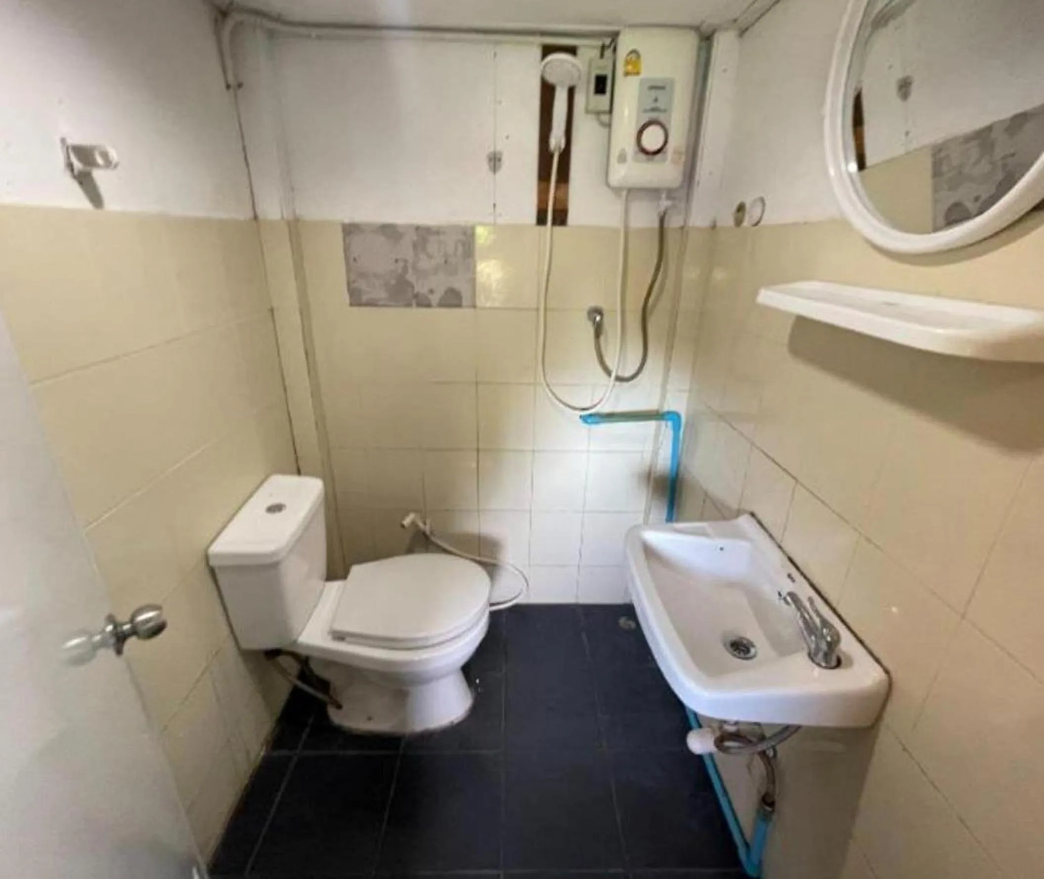 Bathroom in Oh Taley Resort