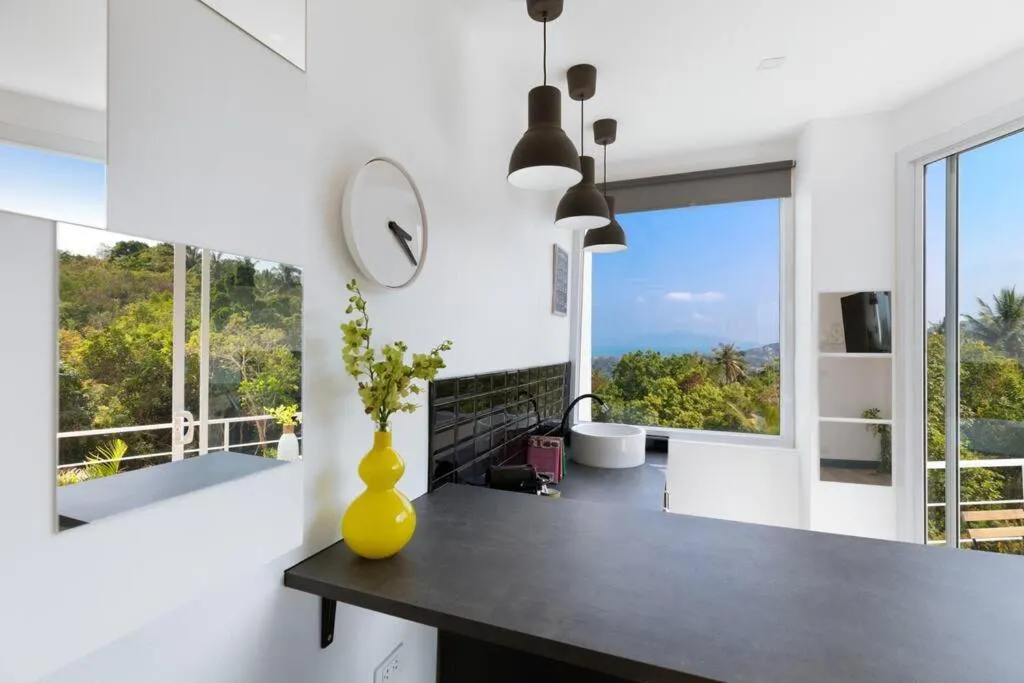 Stylish Sea View Villa, 5 Bedrooms KBR13