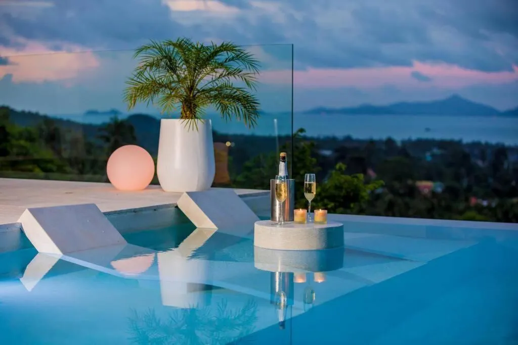 Stylish Sea View Villa, 5 Bedrooms KBR13