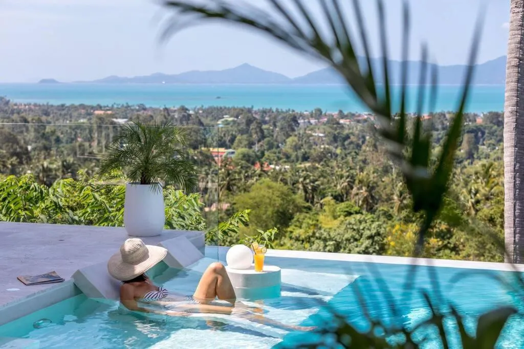 Stylish Sea View Villa, 5 Bedrooms KBR13