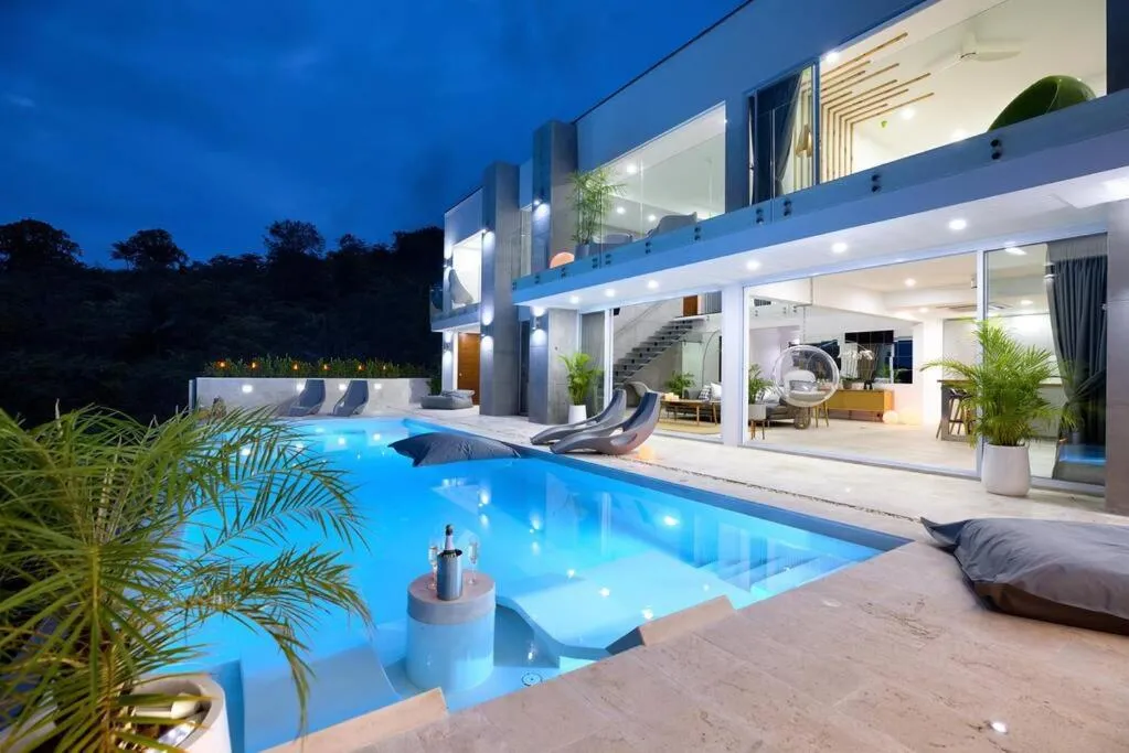 Stylish Sea View Villa, 5 Bedrooms KBR13