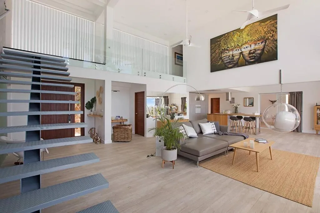 Stylish Sea View Villa, 5 Bedrooms KBR13