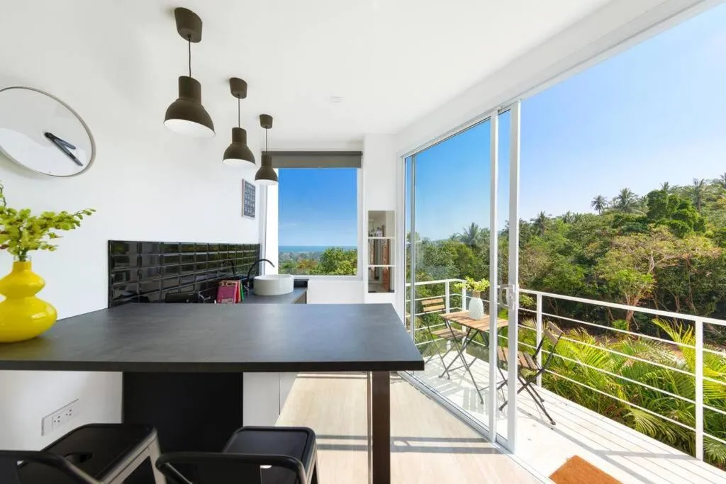 Stylish Sea View Villa, 5 Bedrooms KBR13