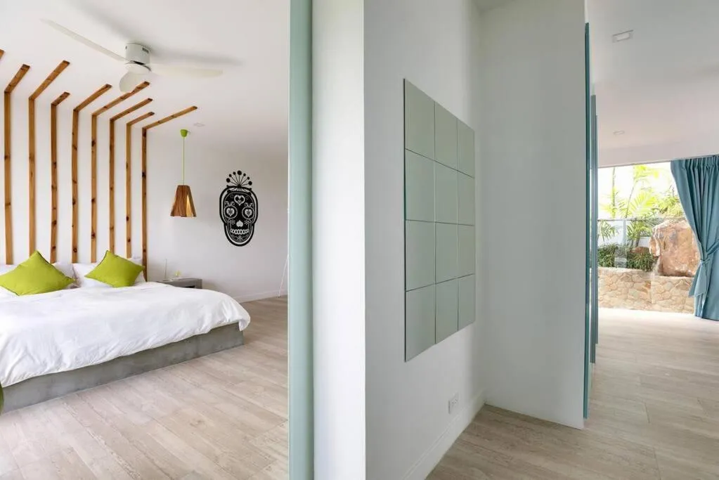 Bed in Stylish Sea View Villa, 5 Bedrooms KBR13