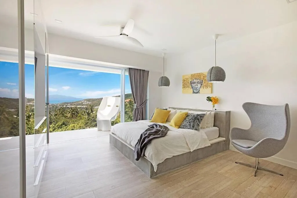 Bed in Stylish Sea View Villa, 5 Bedrooms KBR13