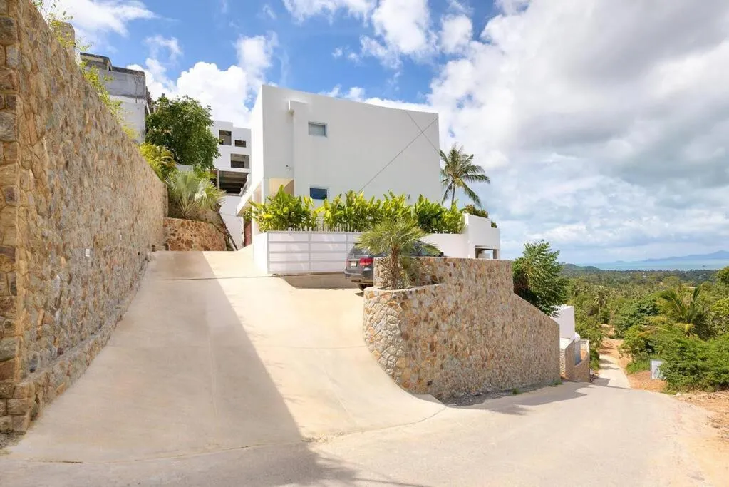 Stylish Sea View Villa, 5 Bedrooms KBR13