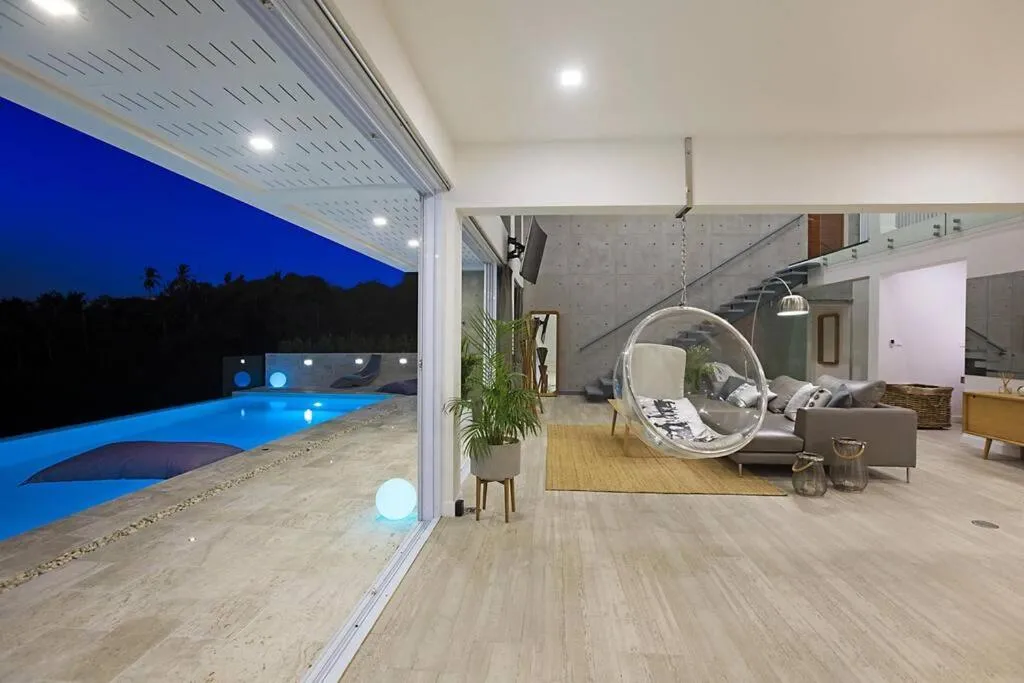 Stylish Sea View Villa, 5 Bedrooms KBR13