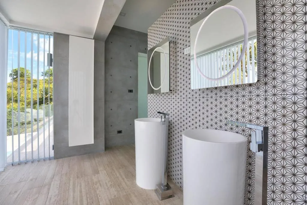 Stylish Sea View Villa, 5 Bedrooms KBR13
