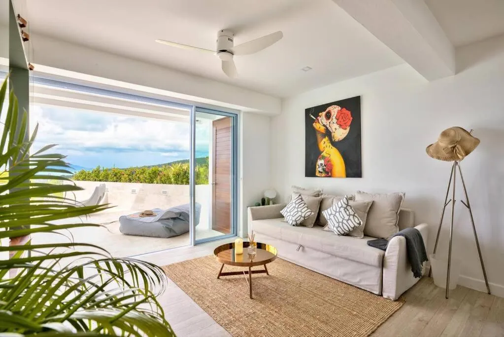 Stylish Sea View Villa, 5 Bedrooms KBR13