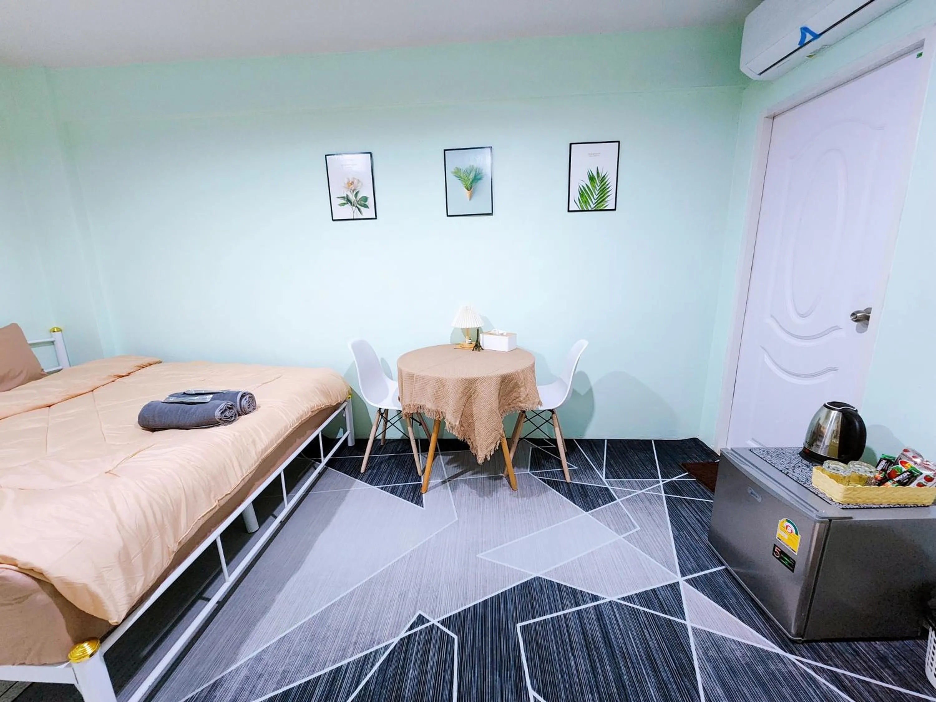 814-STP Homely room Free Wi-Fi and Near BTS line