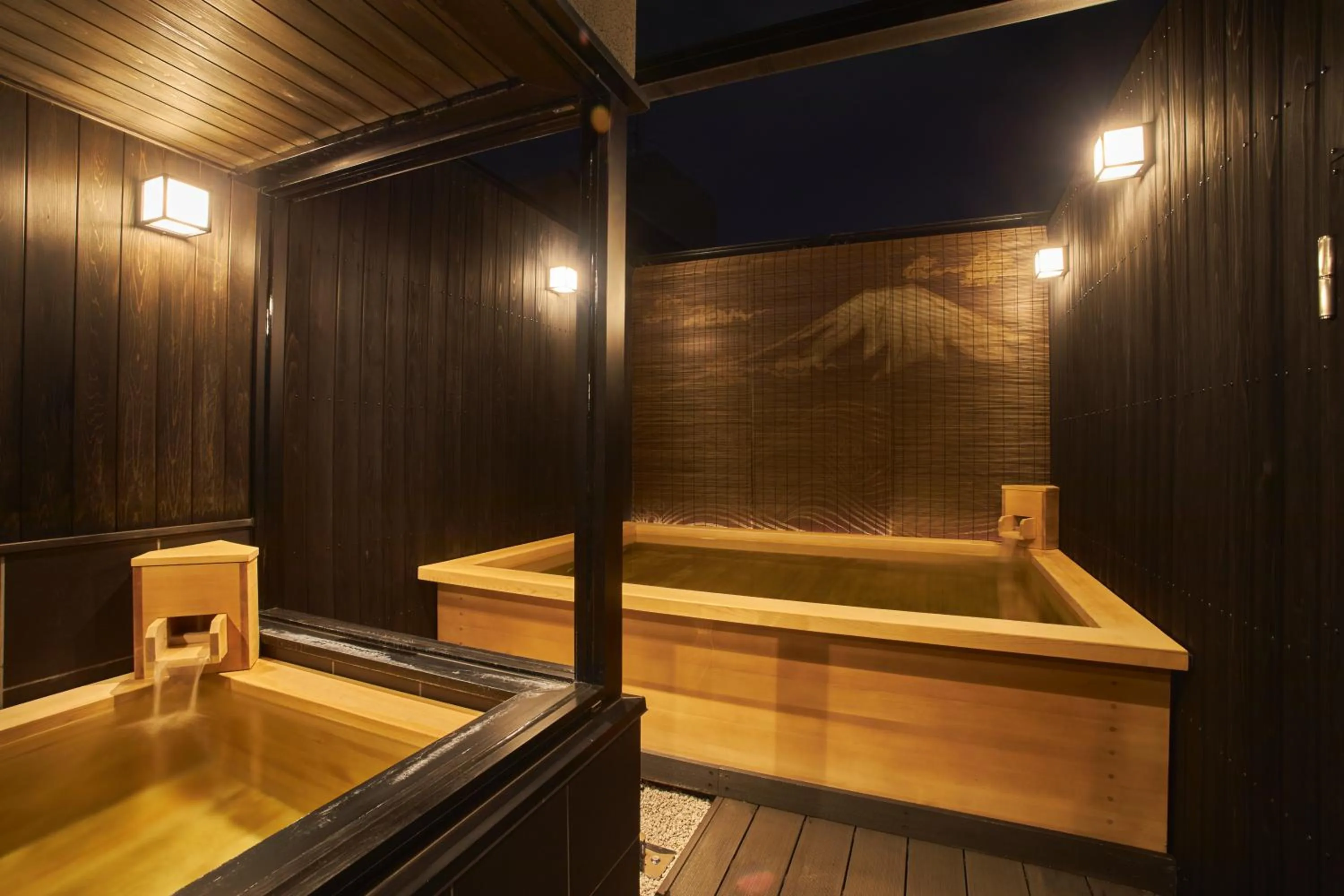 Area and facilities in SAKE Bar Hotel Asakusa