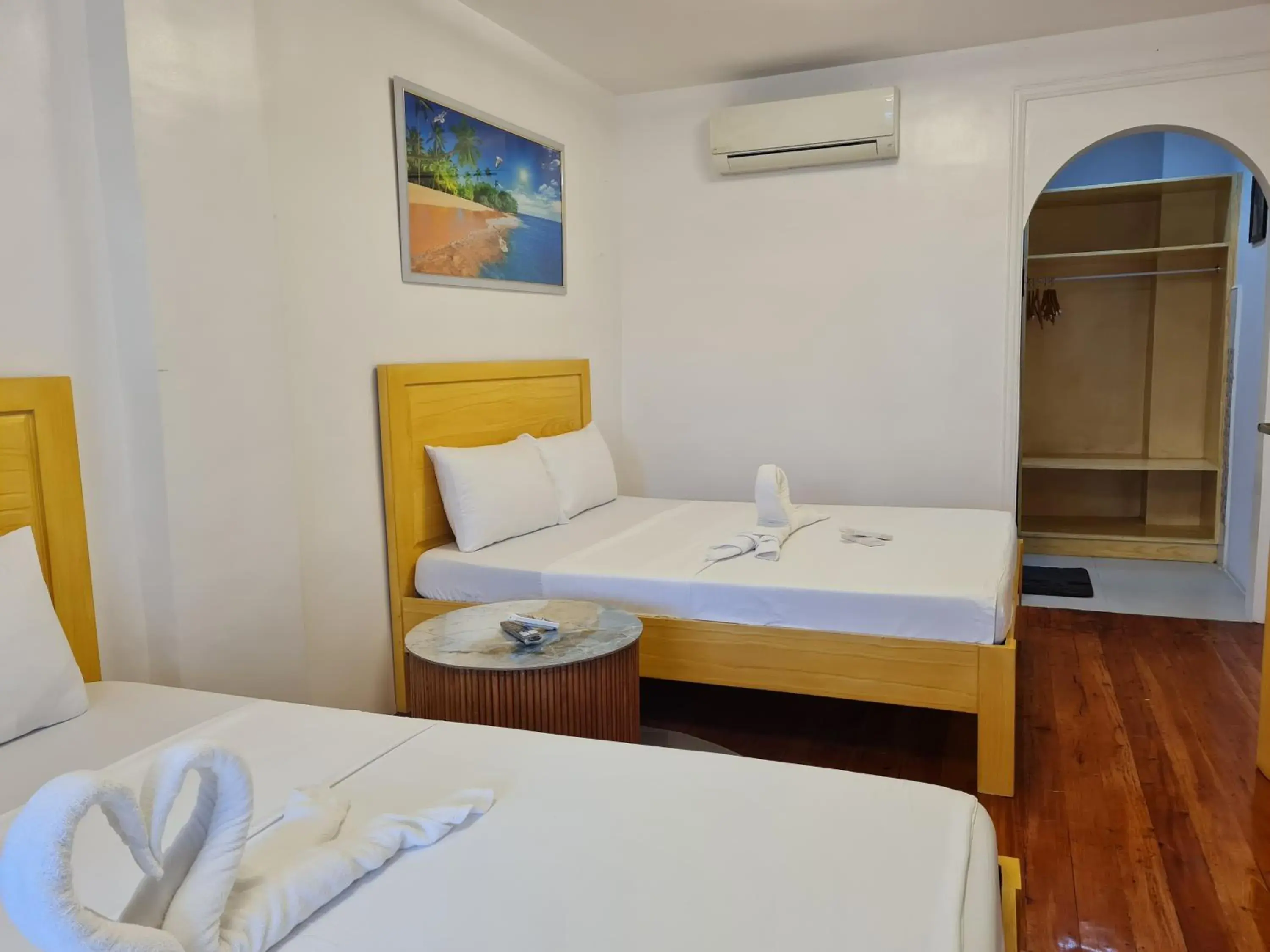 Family Room in Hotel Pressie by SMS Hospitality Family Room in Hotel Pressie by SMS Hospitality