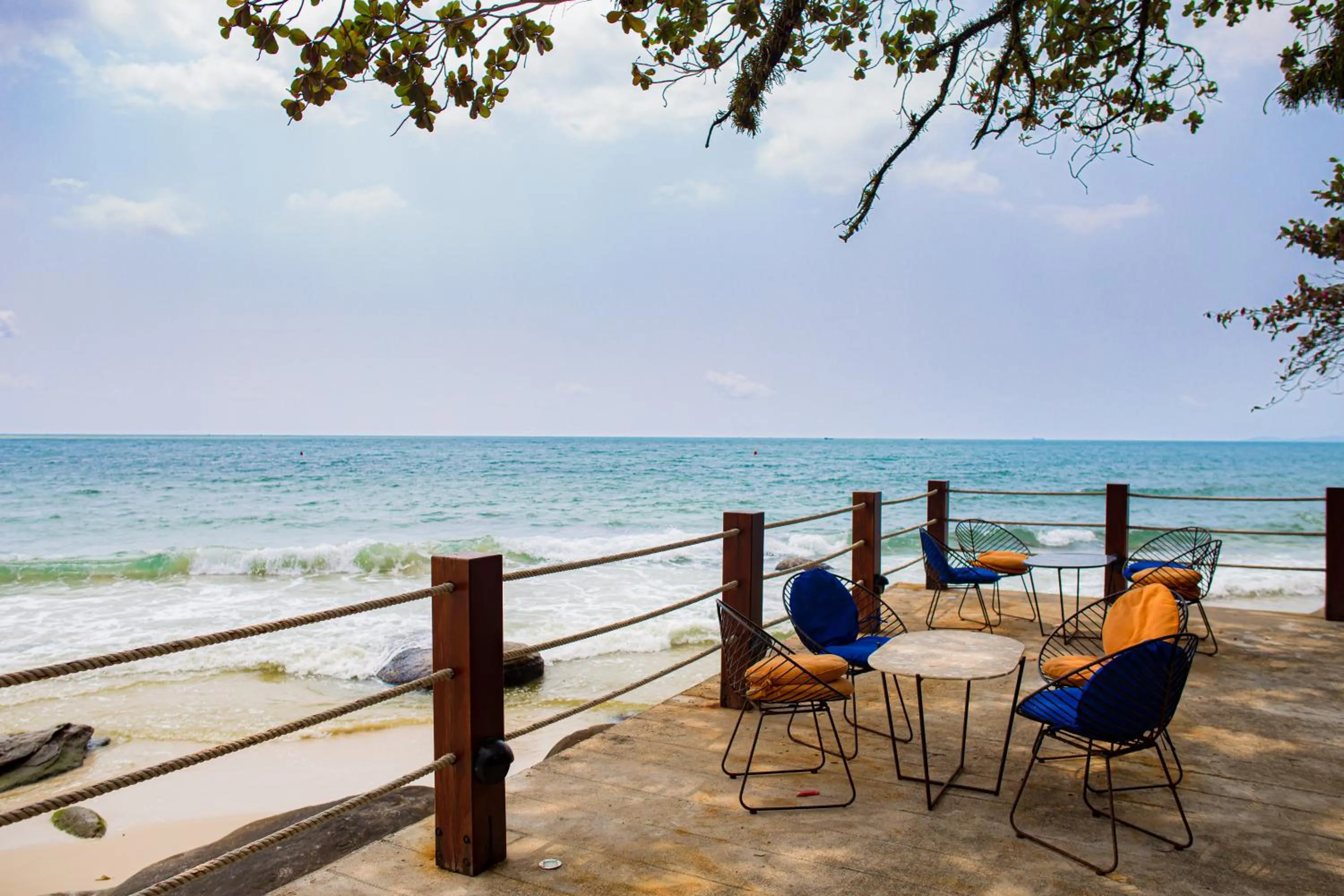 Restaurant/places to eat in Pod Village by Independence Hotels