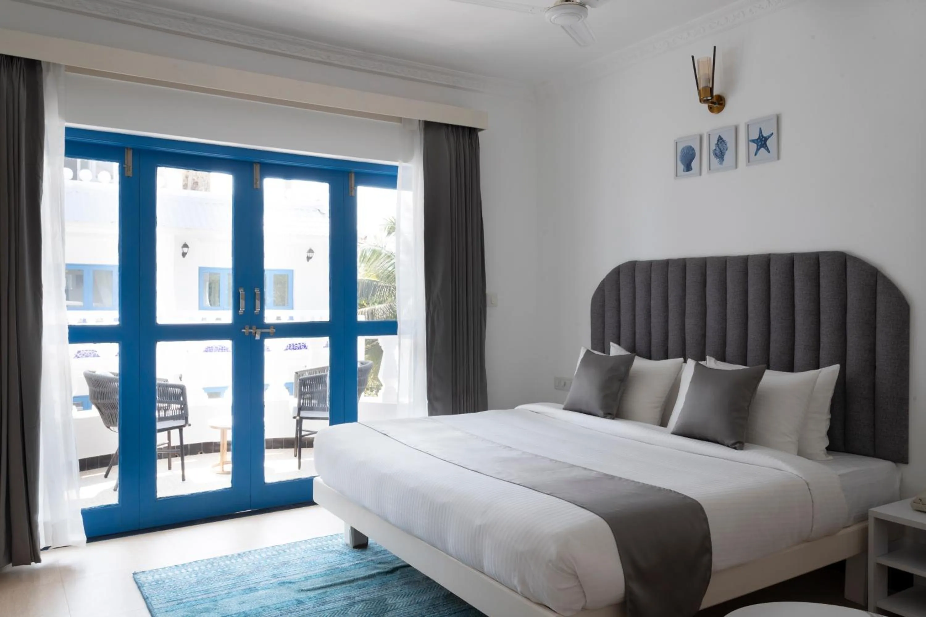 Bed in Azalea by Stone Wood Premier