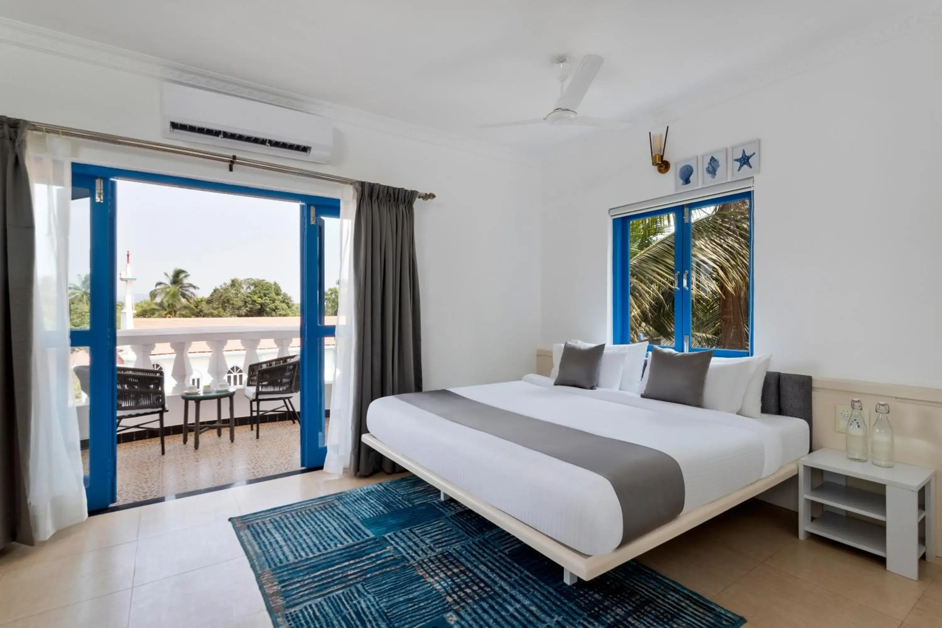 Photo of the whole room, Bed in Azalea by Stone Wood Premier Photo of the whole room, Bed in Azalea by Stone Wood Premier