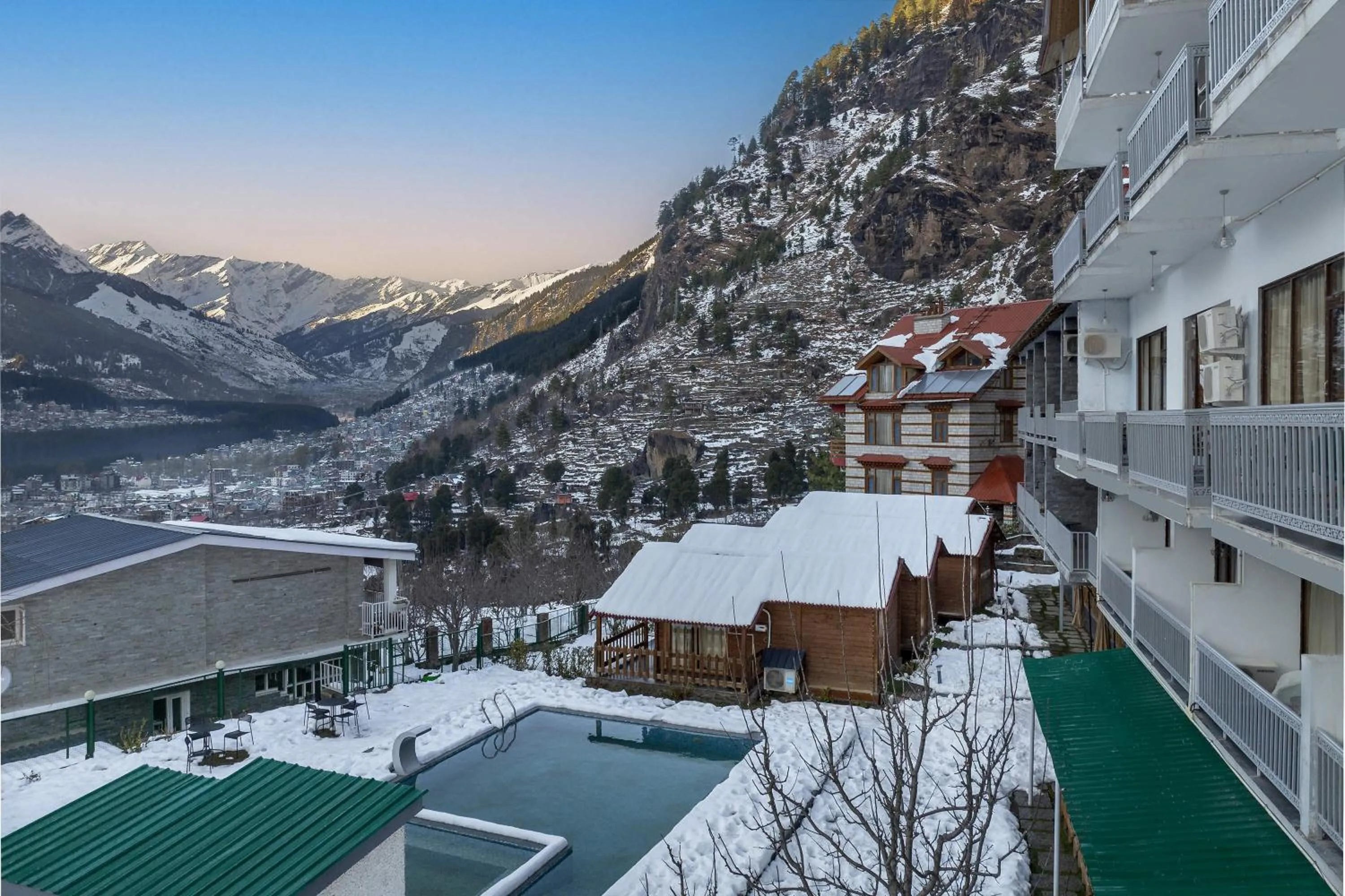 Property building in Echor Himalayan Heights Luxe Manali