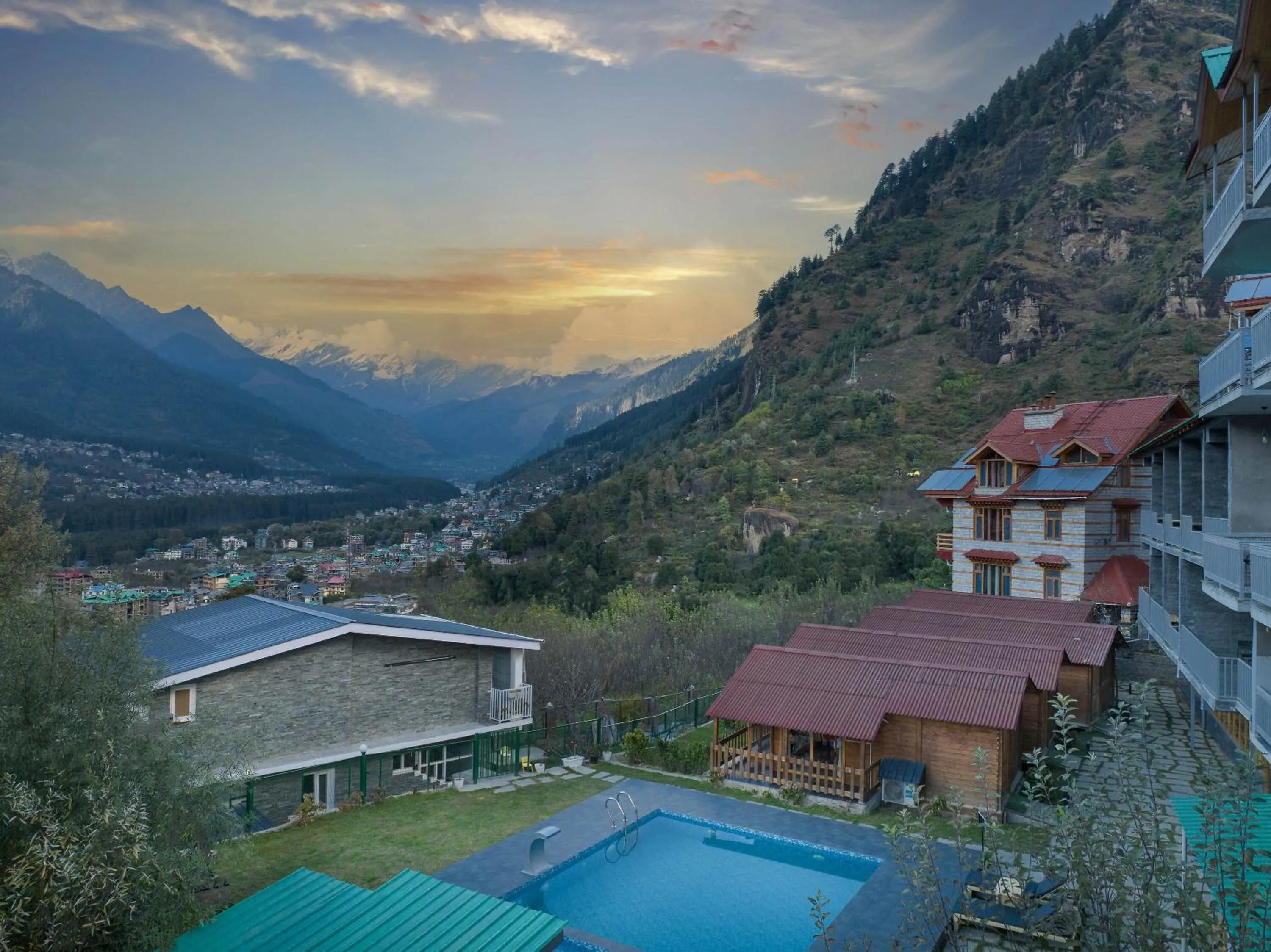 Natural landscape in Echor Himalayan Heights Luxe Manali