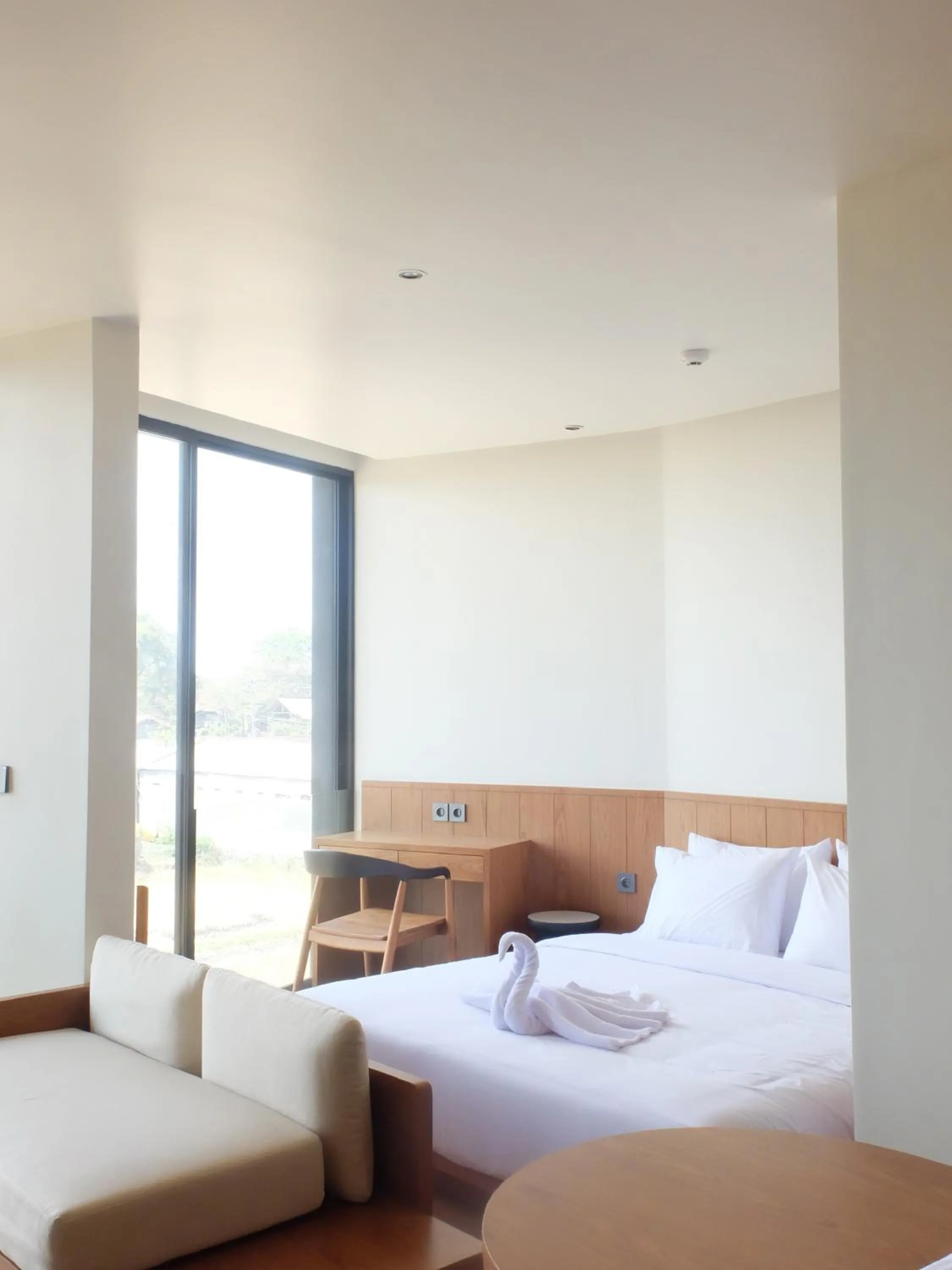 The Fields Hotel and Apartment