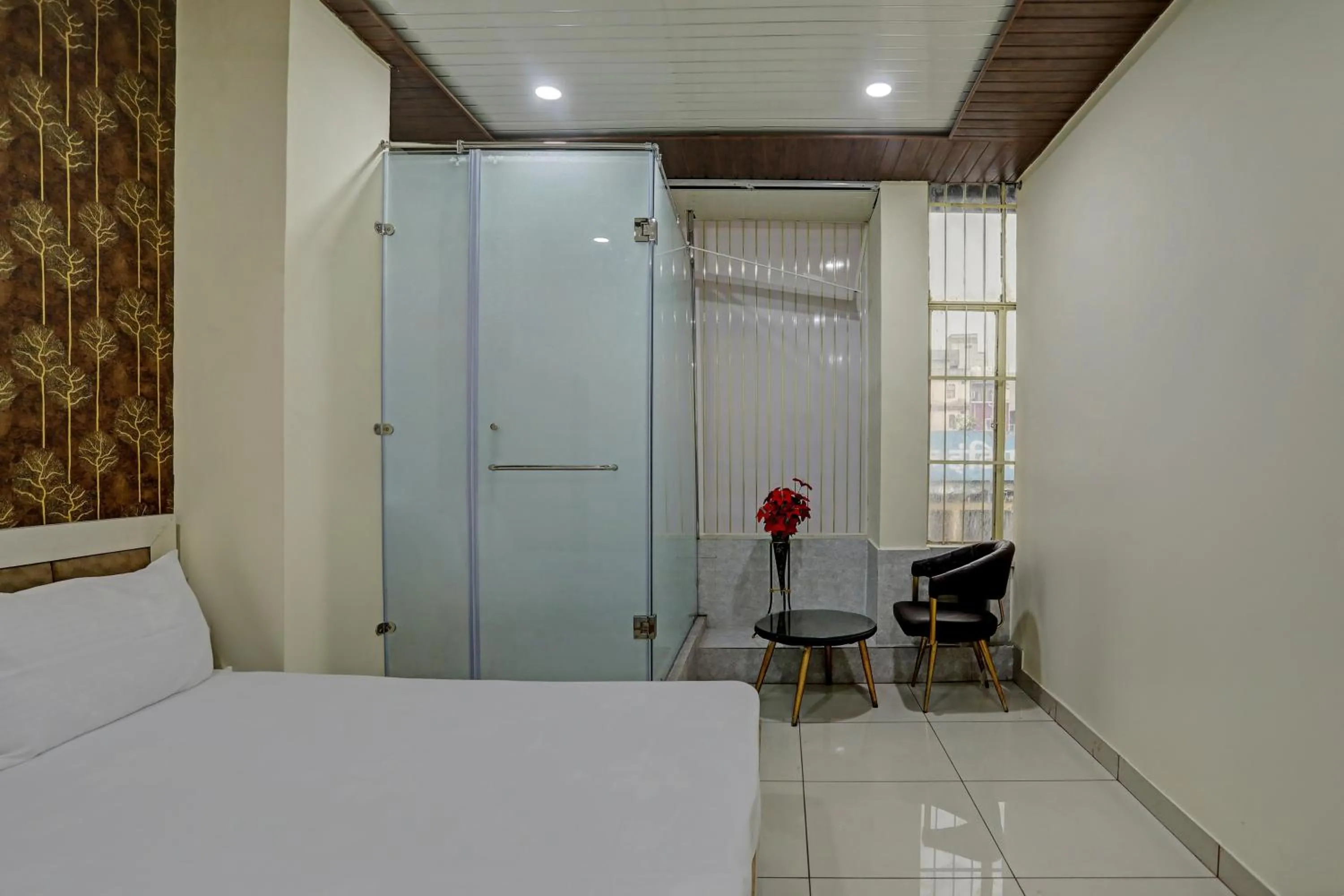 Bedroom, Bed in Hotel O Krishna Guest House & PG