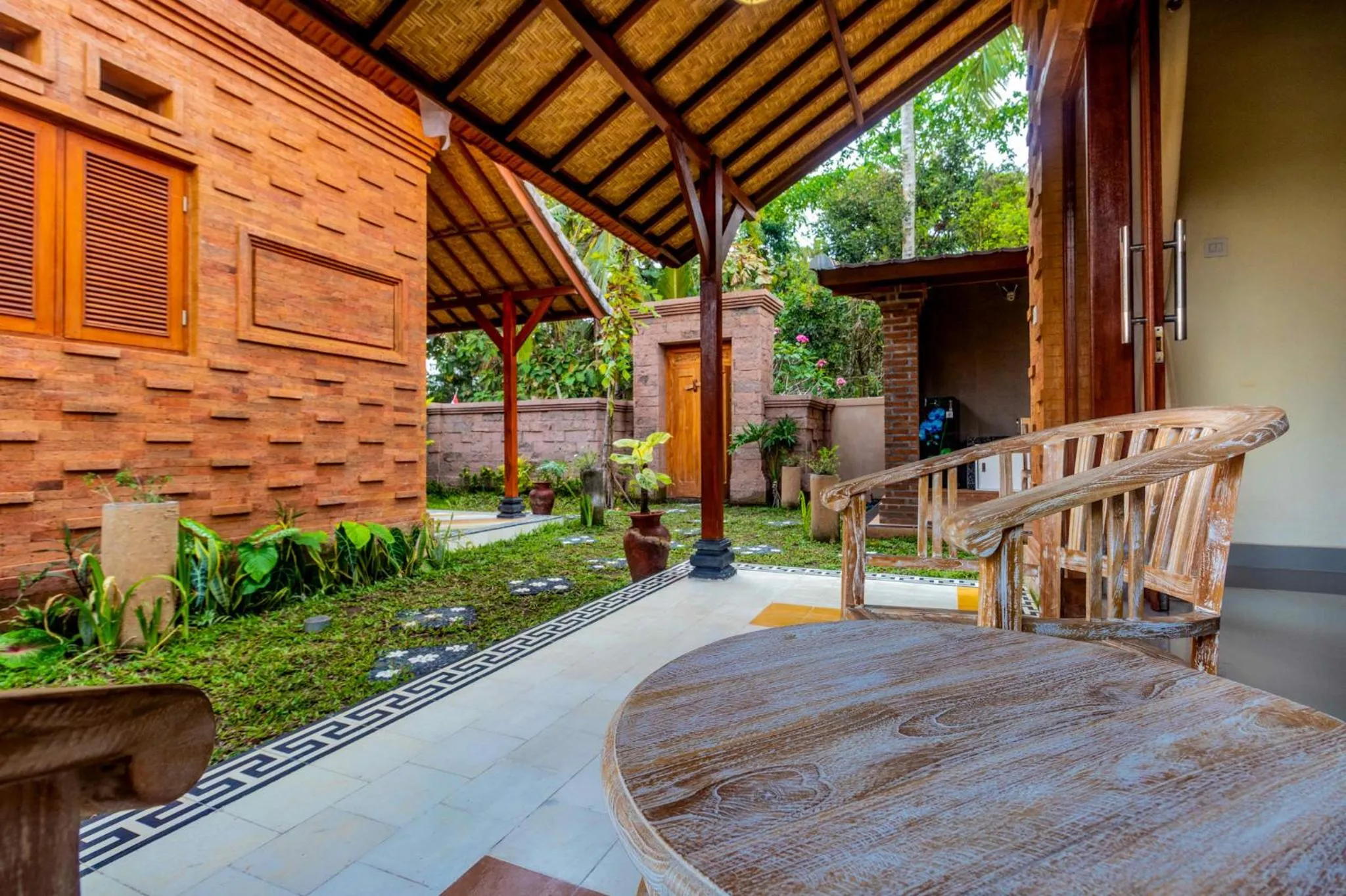 Property building in Buruan Sari Villas by AGATA