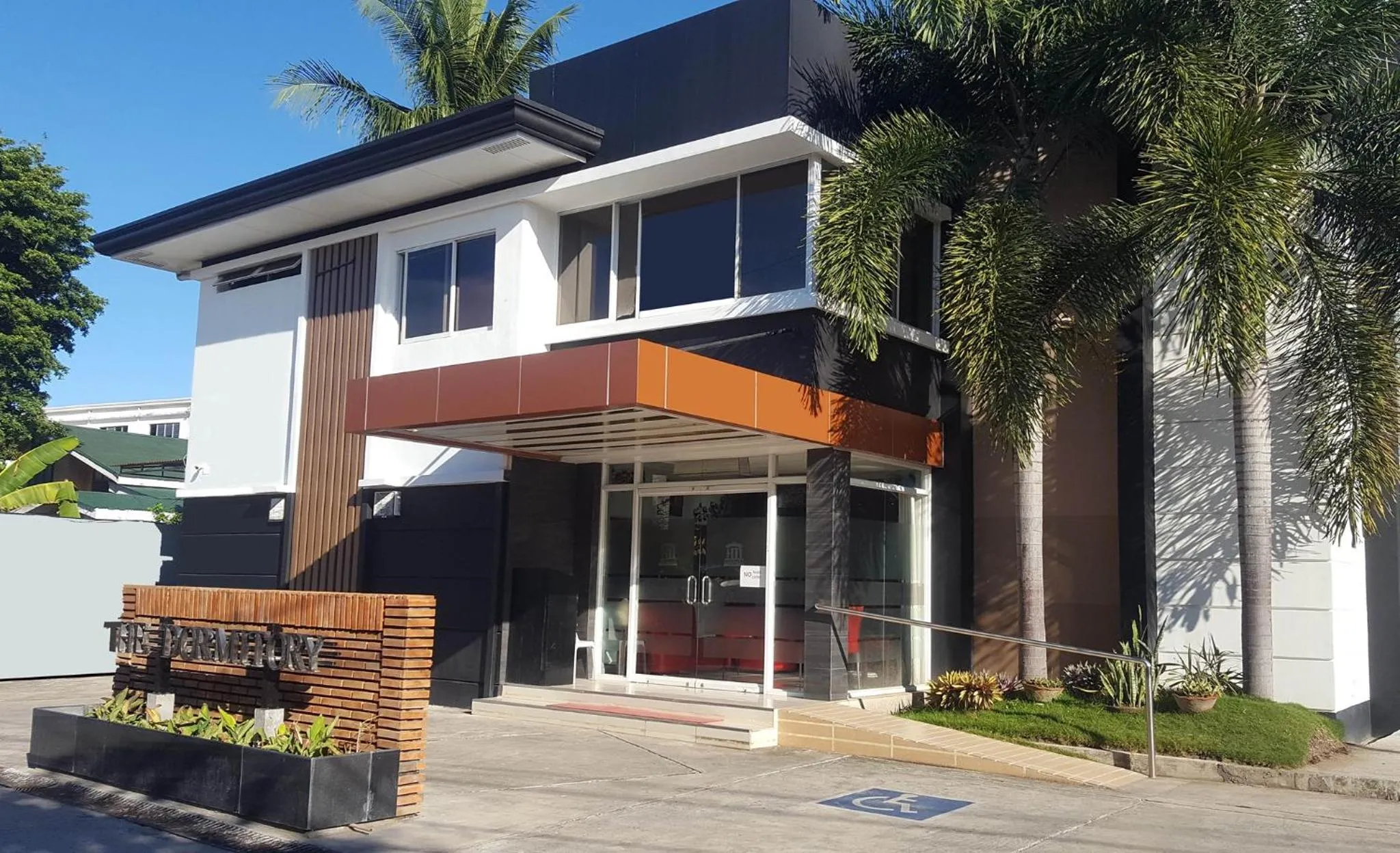 Harimariz Dormitory Hotel Official
