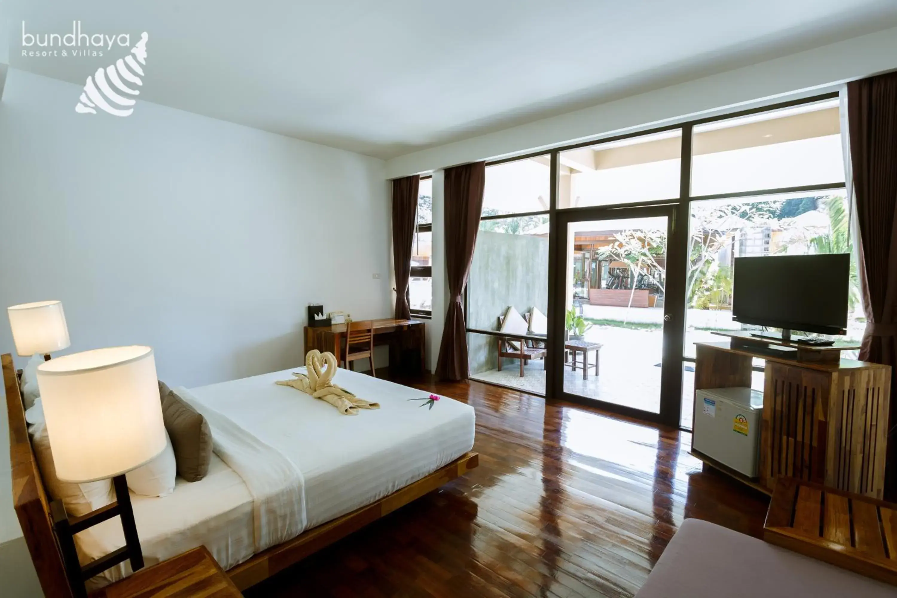 Bed in Bundhaya Villas Bed in Bundhaya Villas