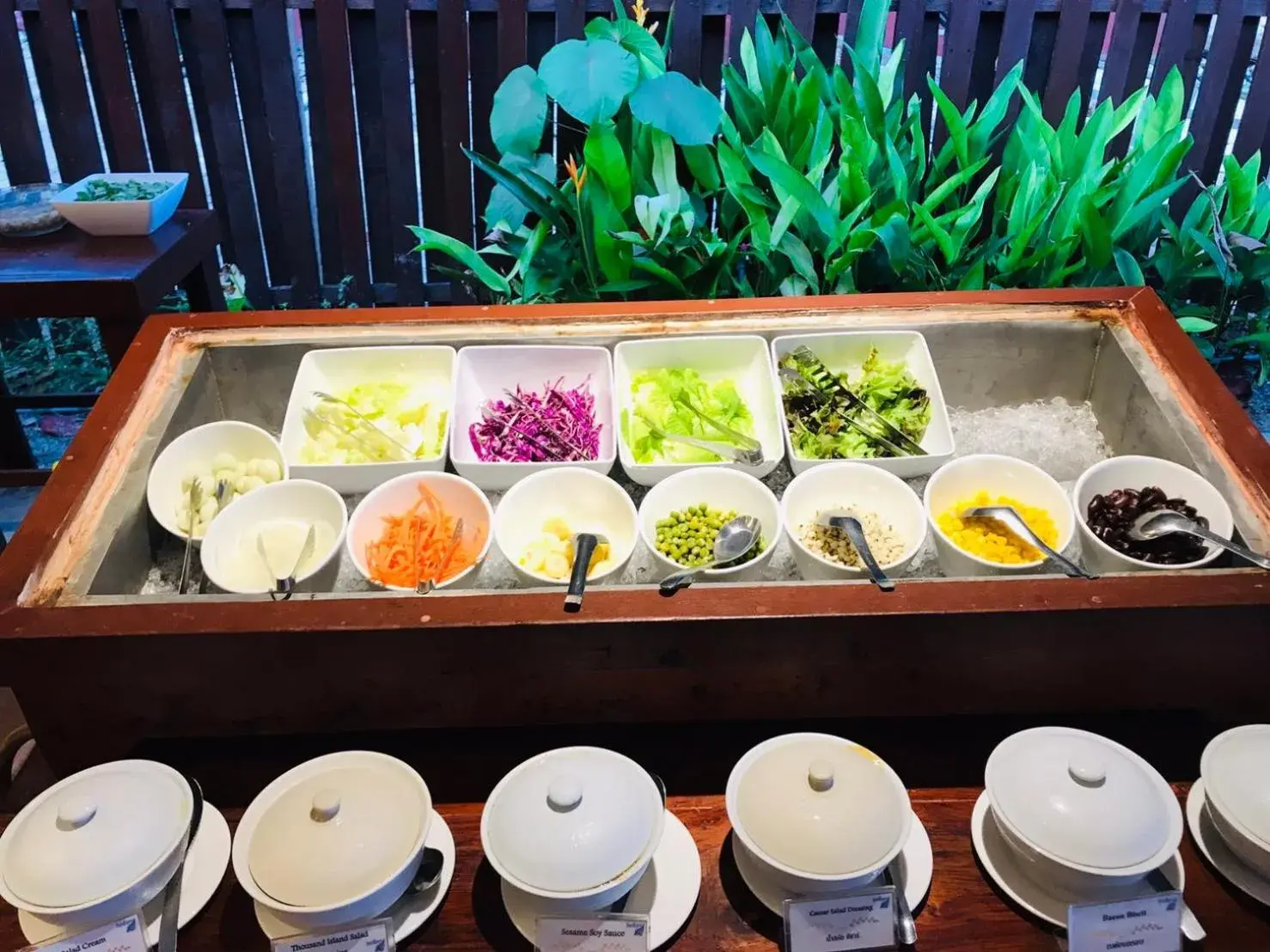 Restaurant/places to eat in Bundhaya Villas Restaurant/places to eat in Bundhaya Villas