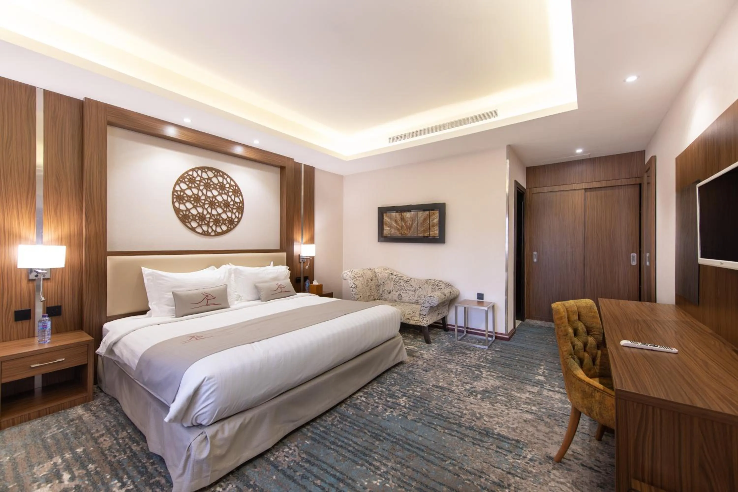 Bed in Meral Oasis Resort Taif