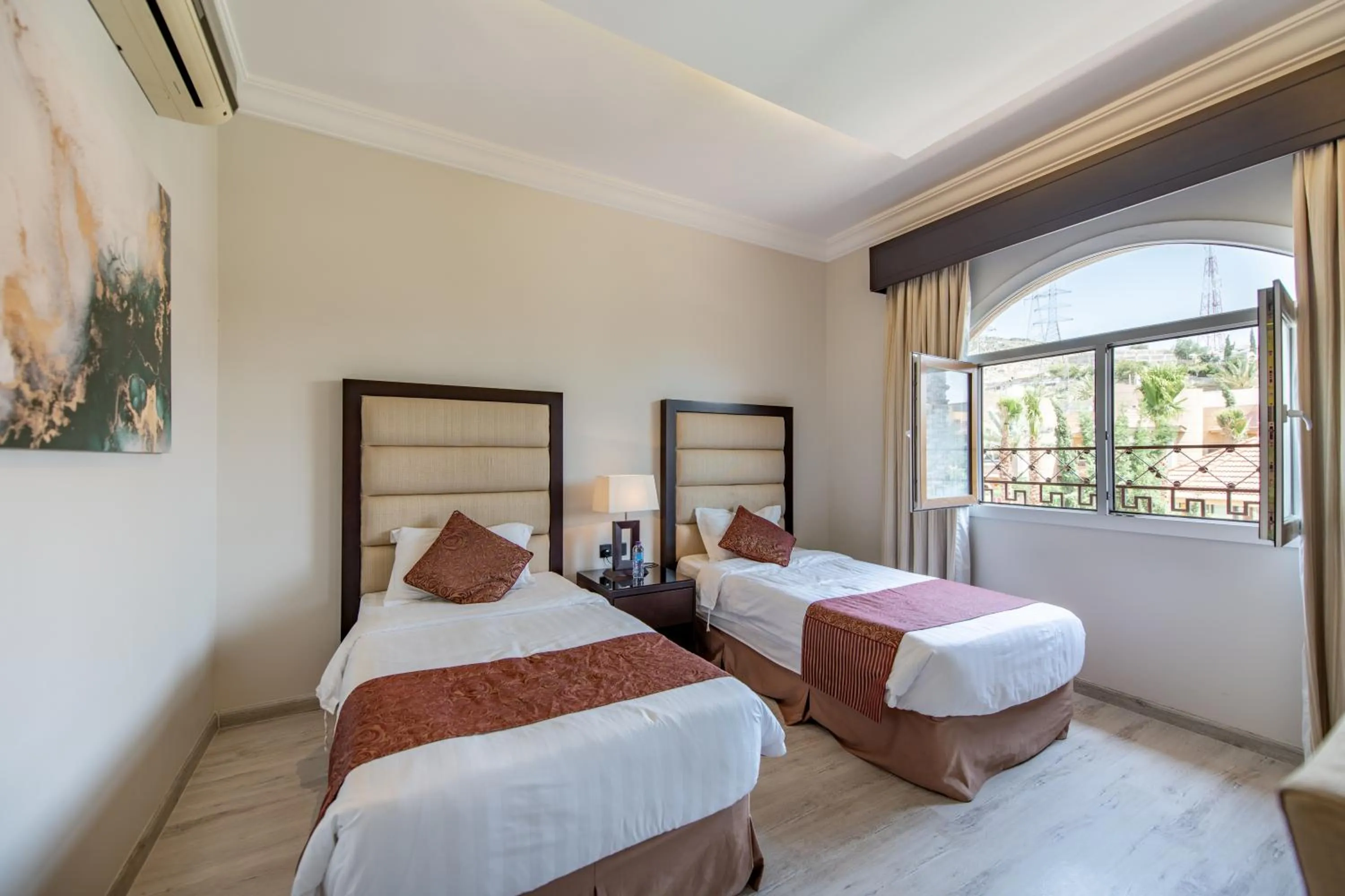 Bed in Meral Oasis Resort Taif