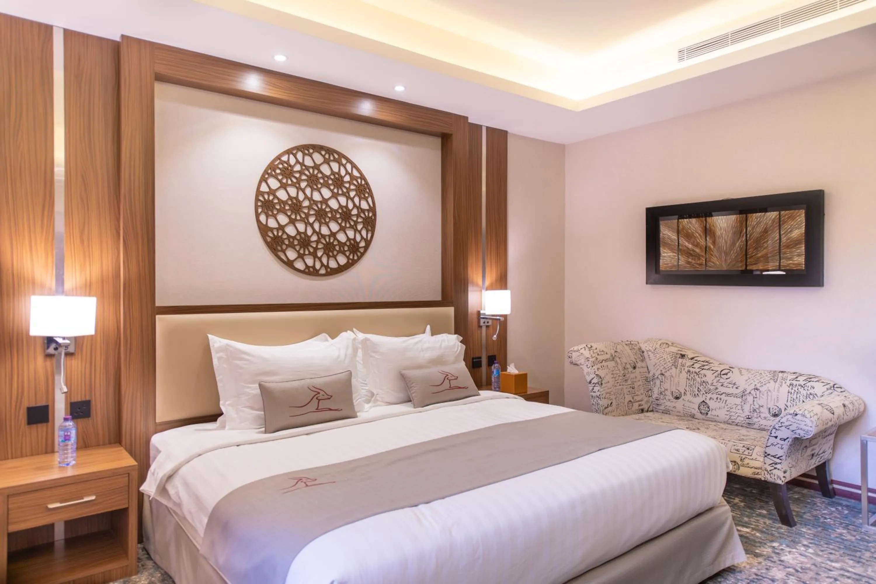 Bed in Meral Oasis Resort Taif