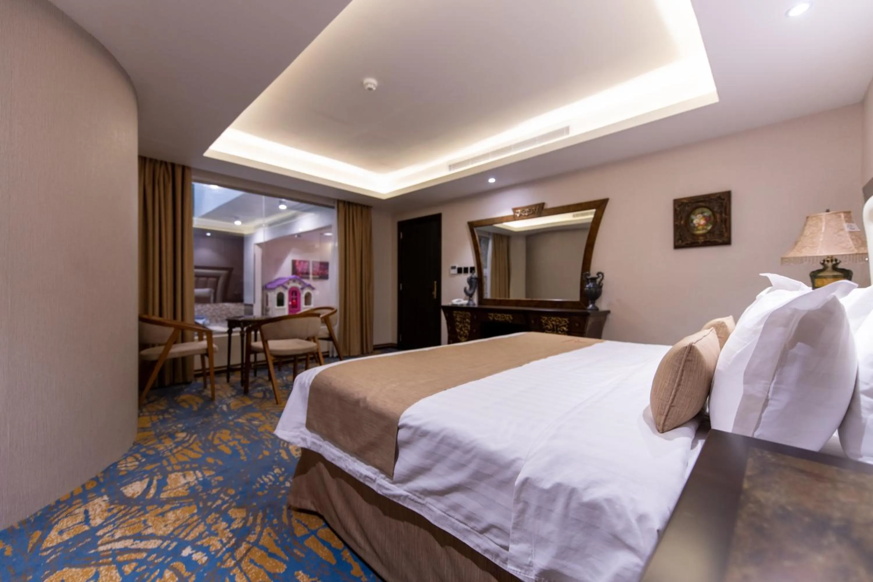 Bed in Meral Oasis Resort Taif