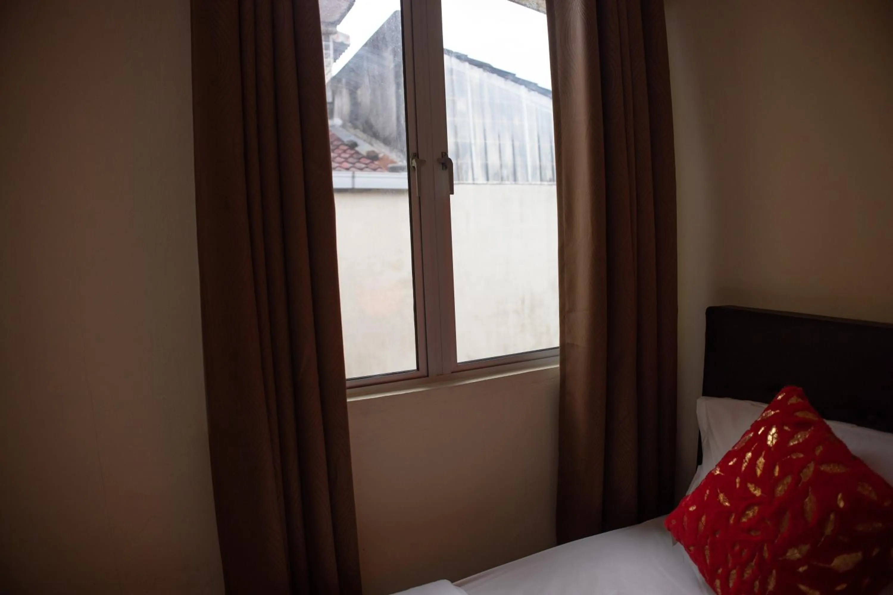 Bed in Sweet Inn Guest House