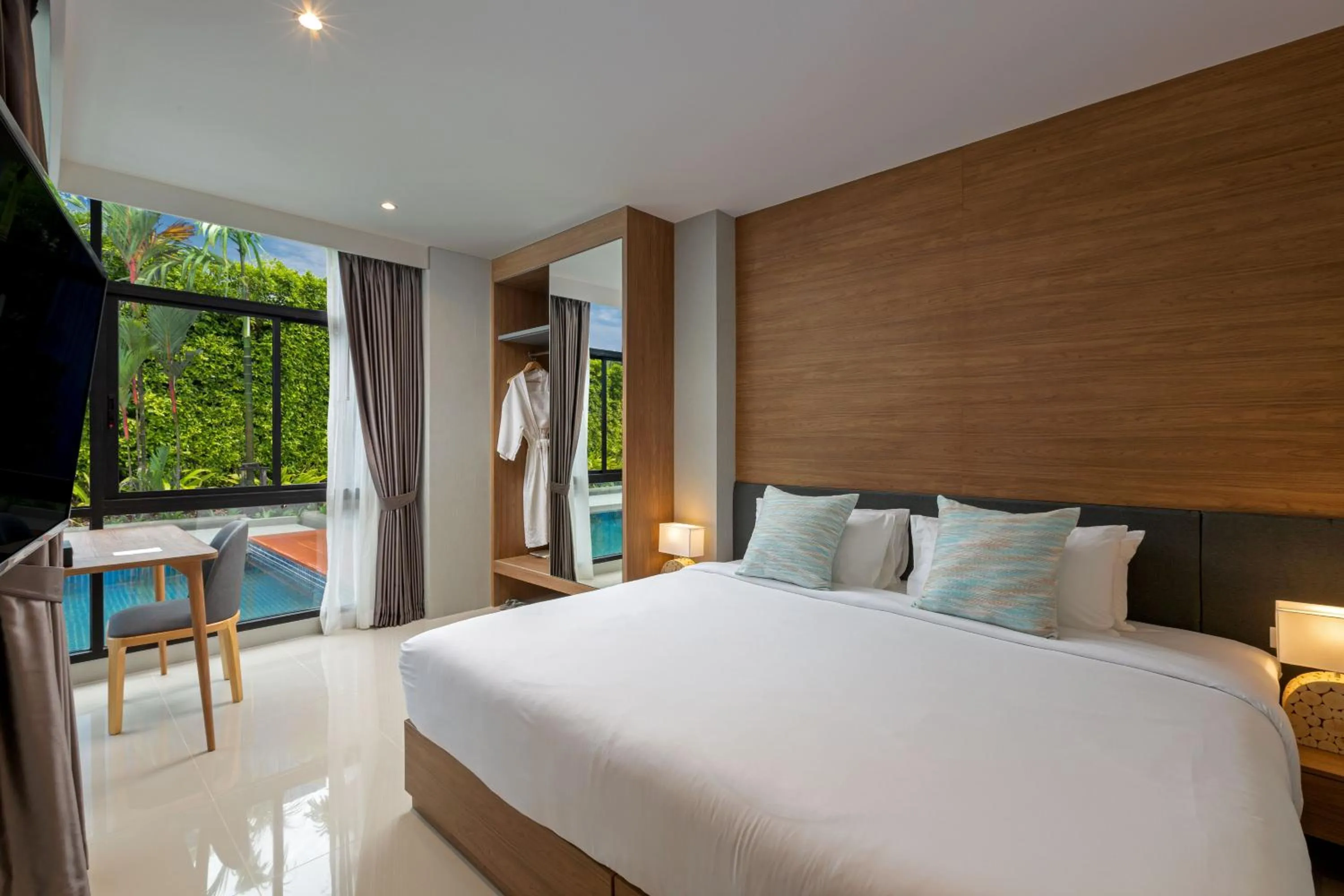 Bed in Wyndham Garden Naithon Phuket