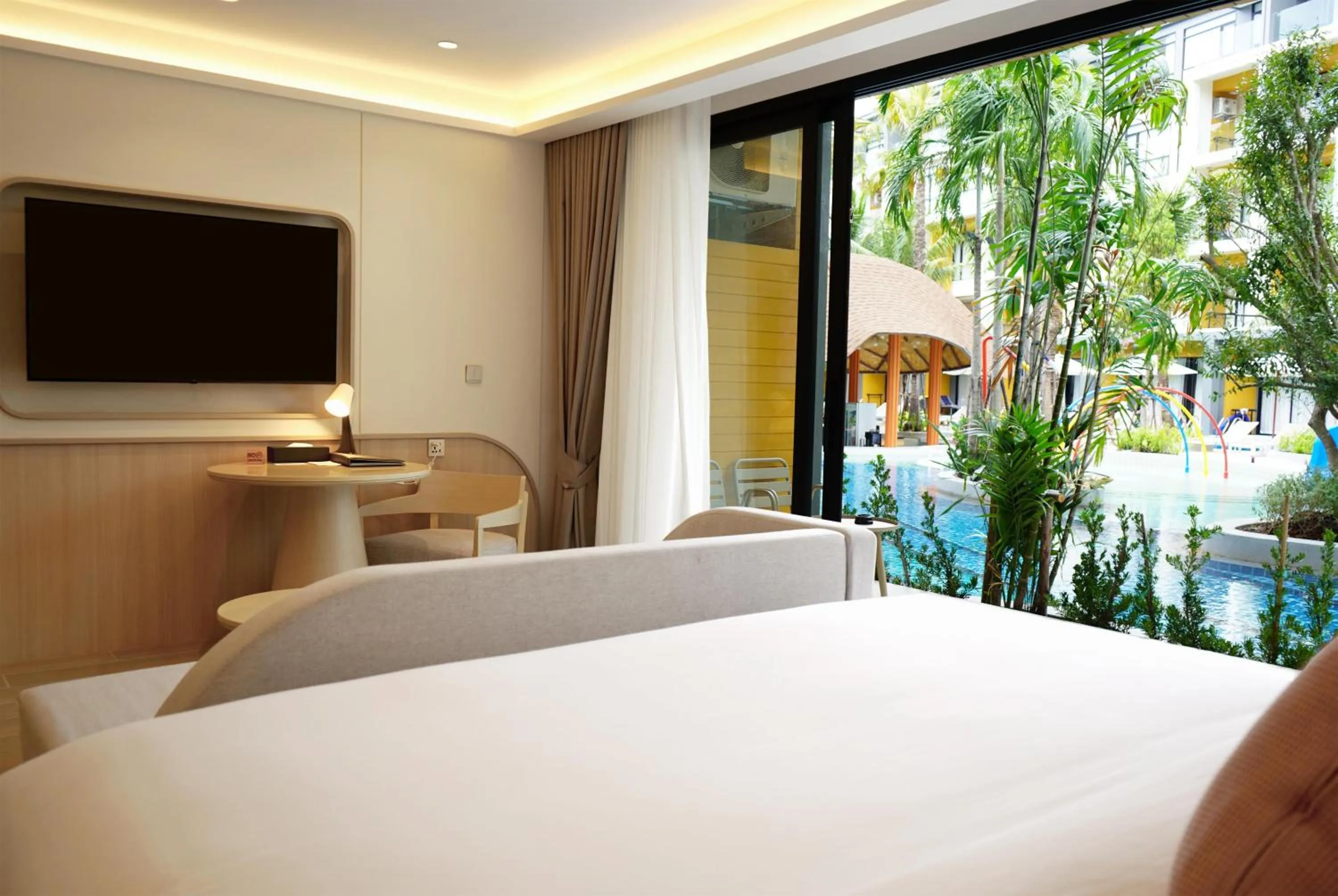 Bedroom, Bed in Wyndham Garden Naithon Phuket