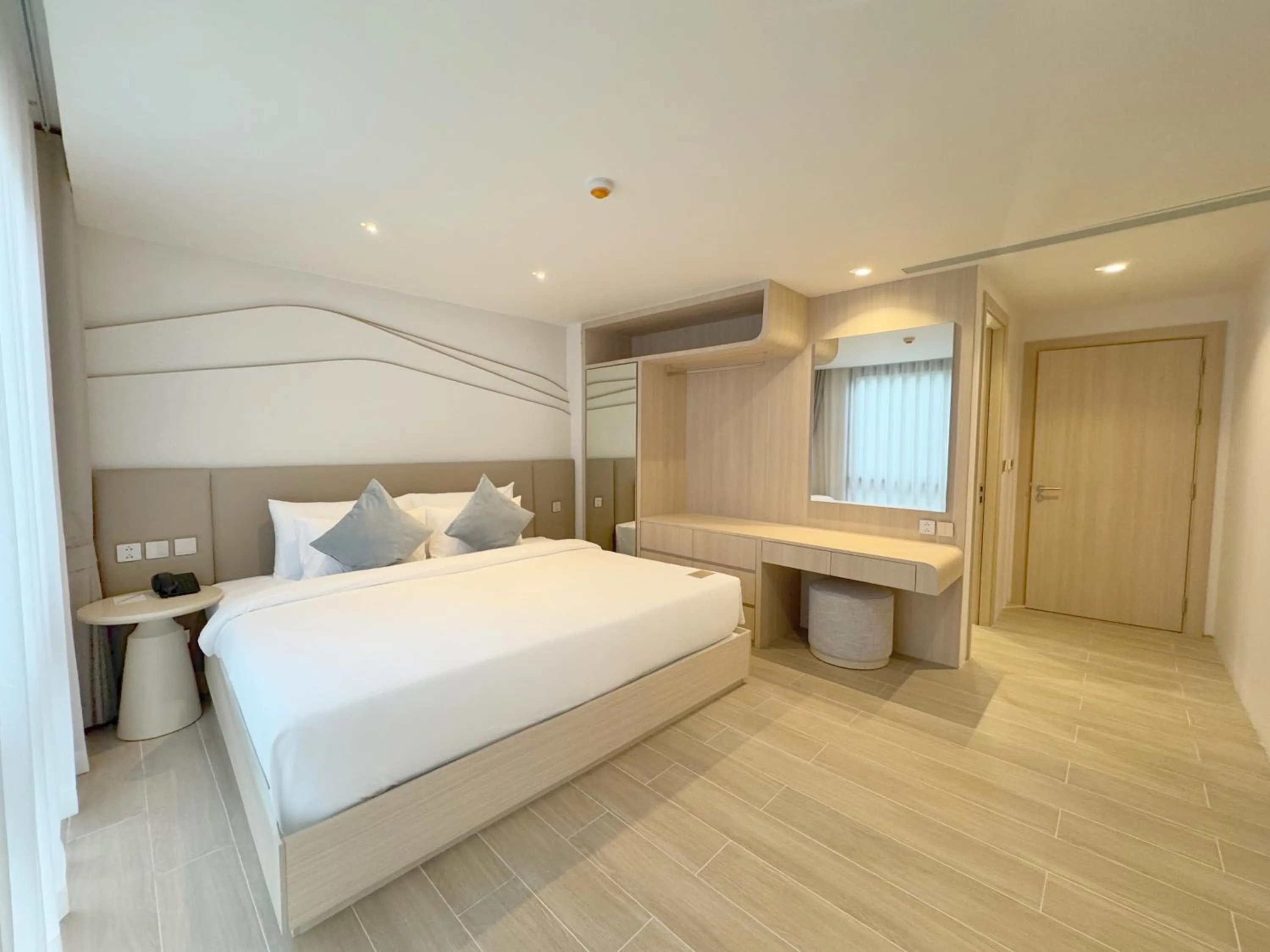 Bed in Wyndham Garden Naithon Phuket