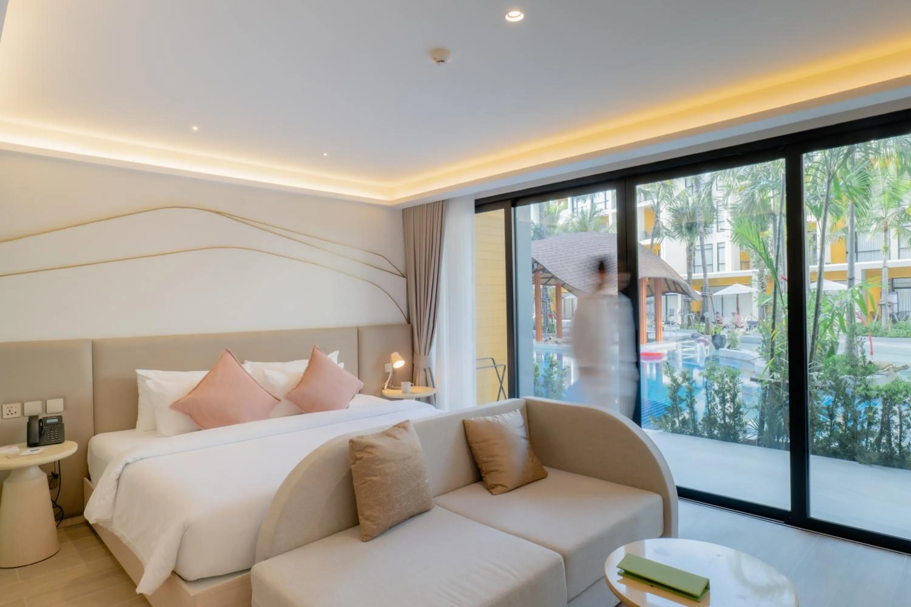 Bed in Wyndham Garden Naithon Phuket