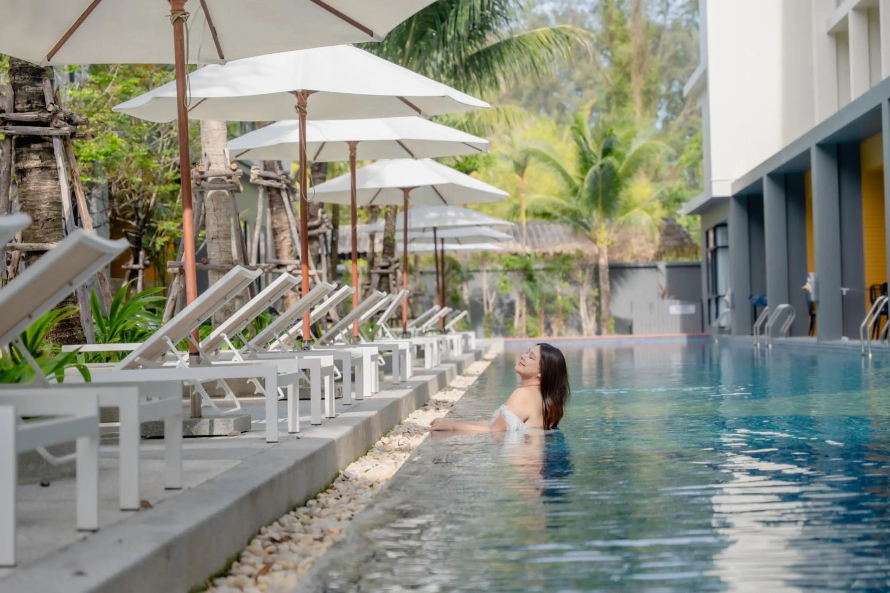 Day in Wyndham Garden Naithon Phuket