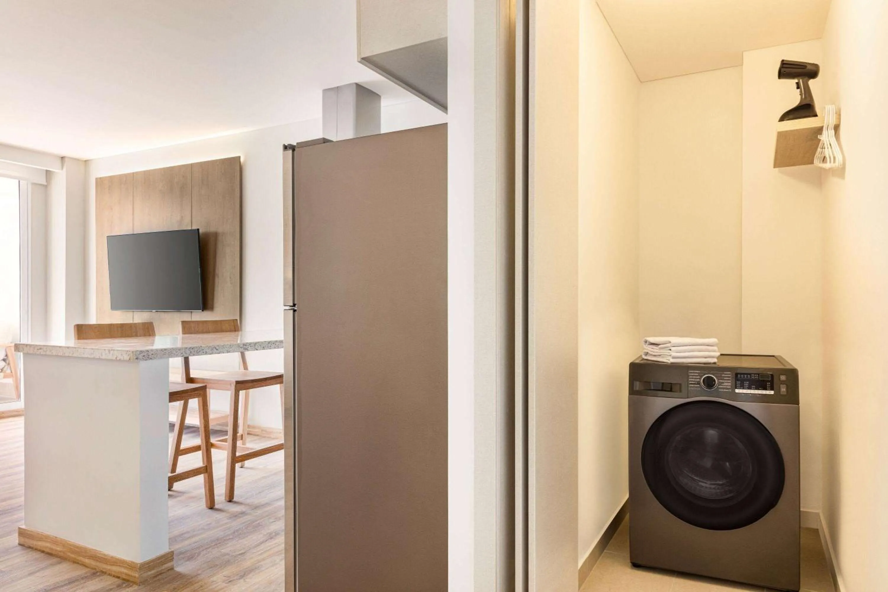 Photo of the whole room in Wyndham Residences Santa Marta Aluna Beach Club