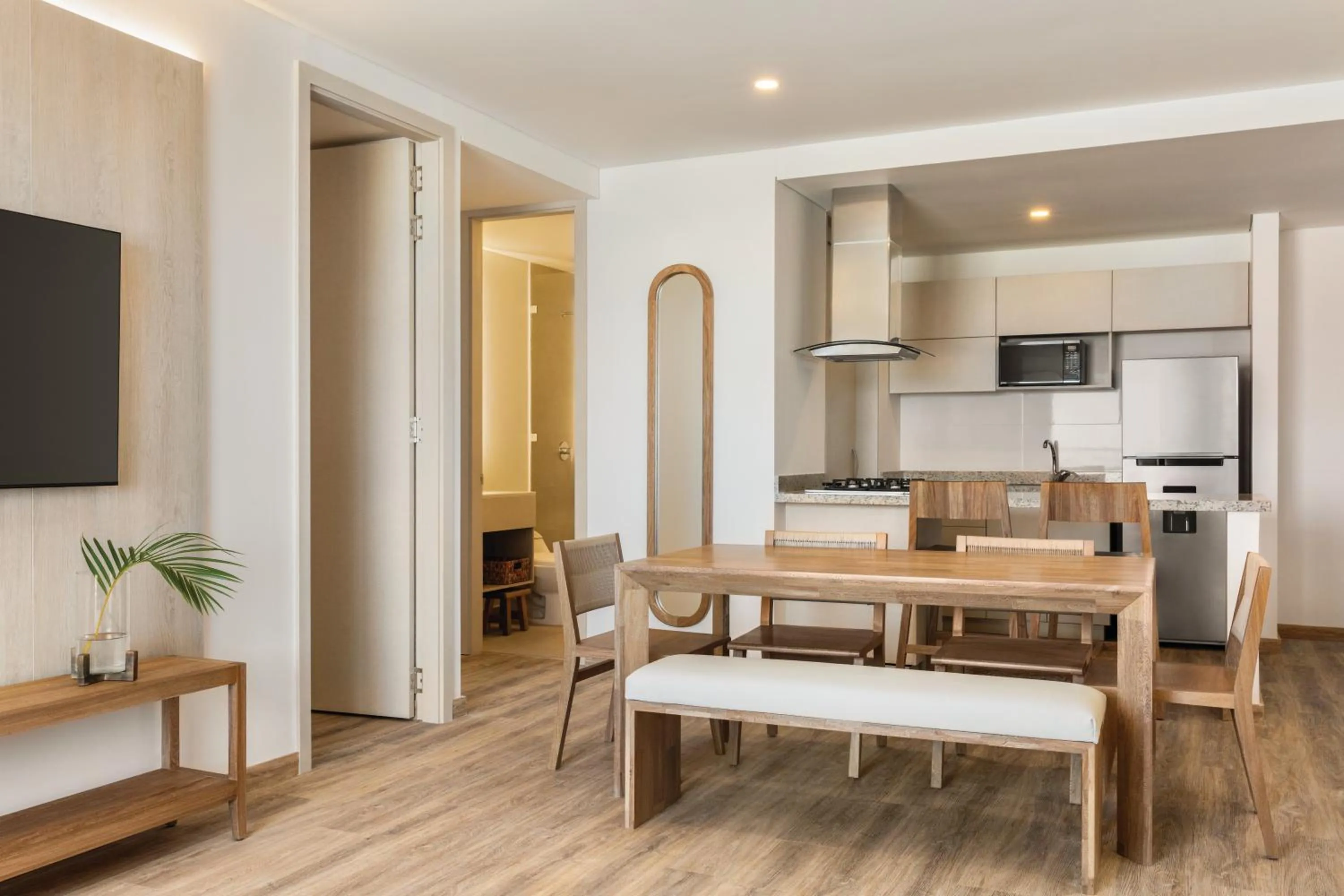 Dining area in Wyndham Residences Santa Marta Aluna Beach Club