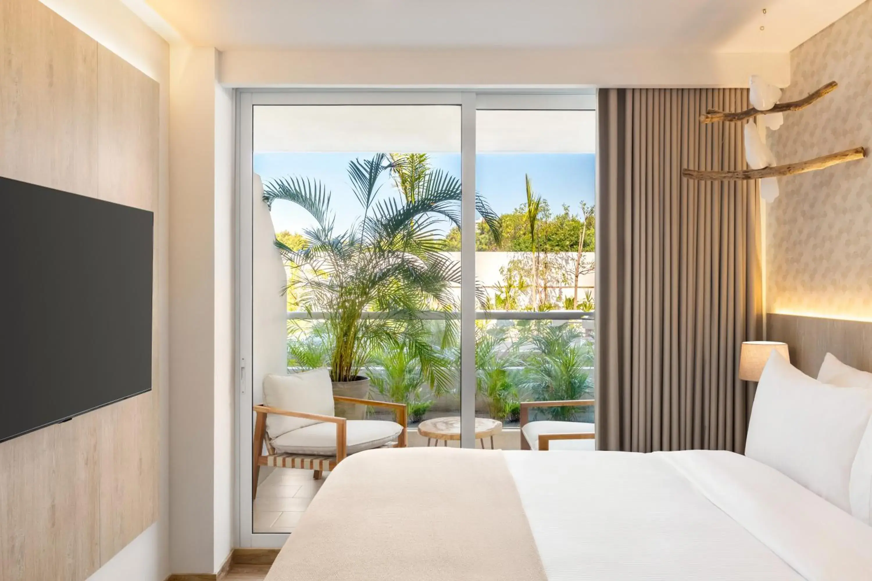 King Studio with Kitchen in Wyndham Residences Santa Marta Aluna Beach Club King Studio with Kitchen in Wyndham Residences Santa Marta Aluna Beach Club