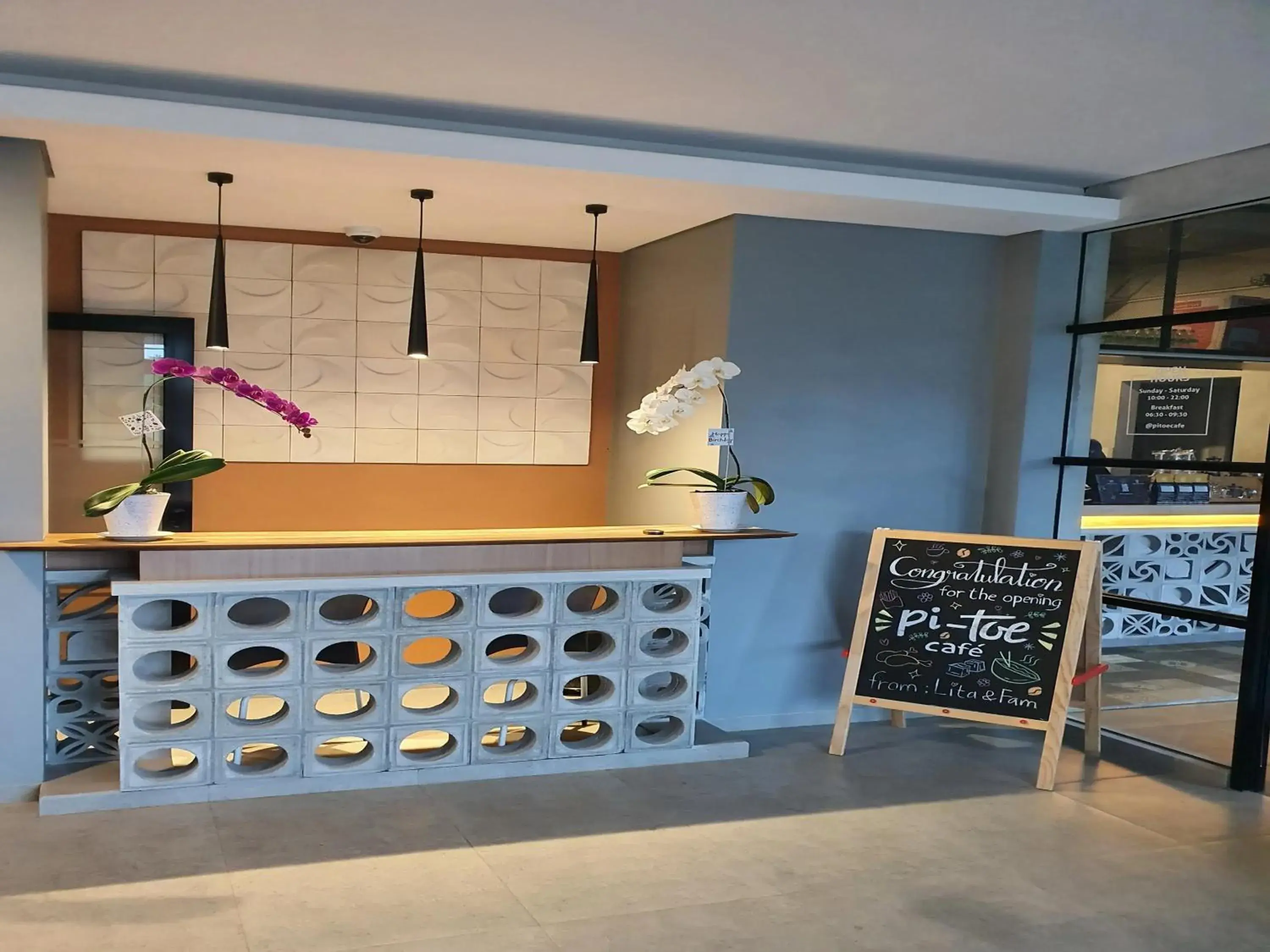 Lobby or reception in The Cluster Harris Lobby or reception in The Cluster Harris