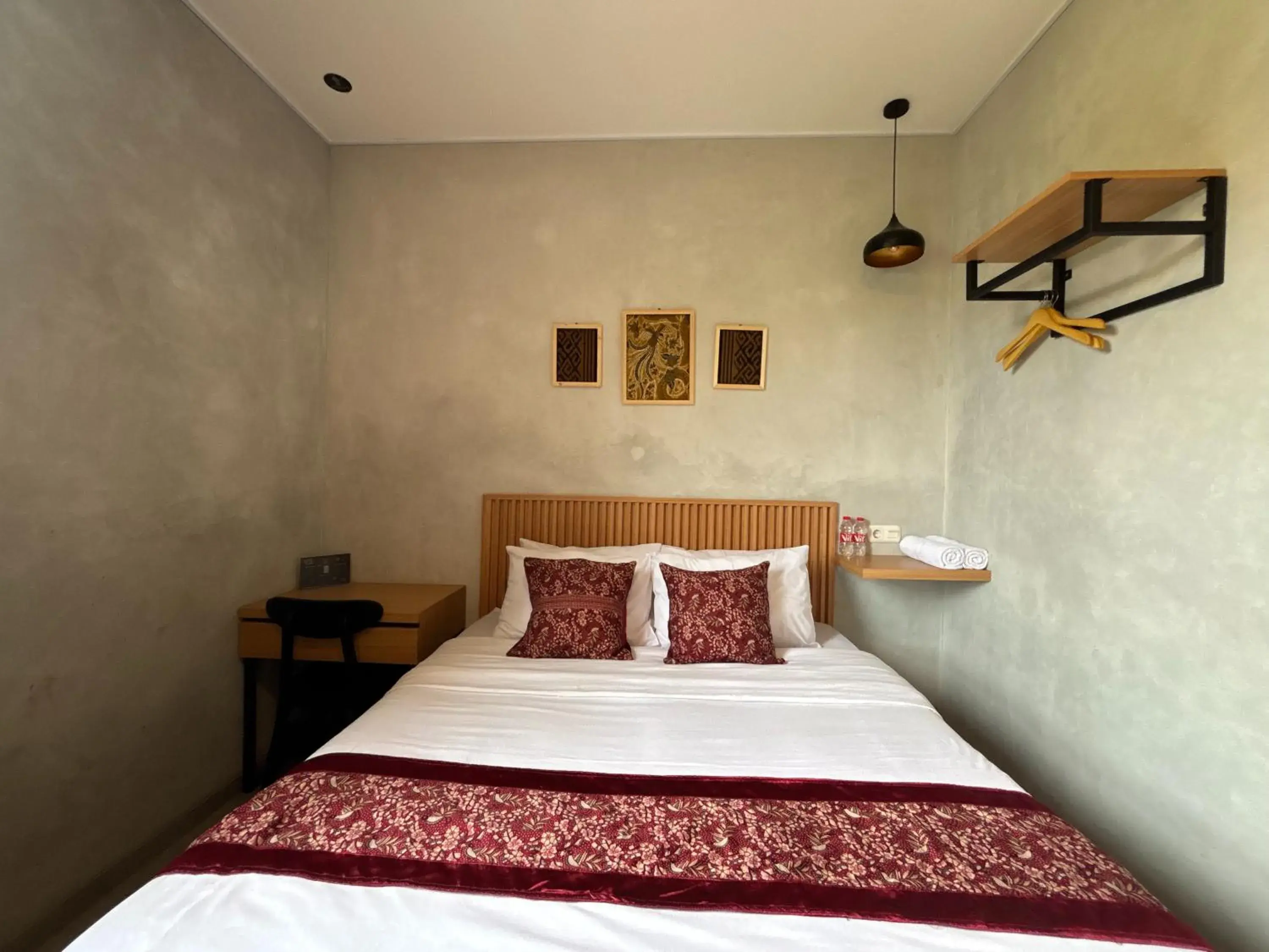 Bed in The Cluster Harris Bed in The Cluster Harris