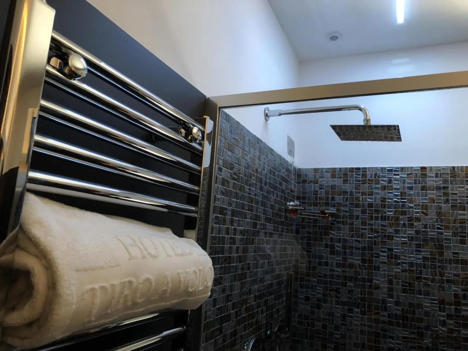 Bathroom in Hotel Tiro a Volo