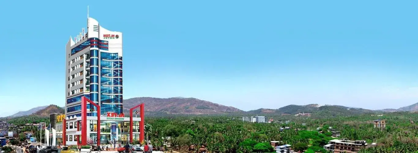 Property building in Hotel Hiton Property building in Hotel Hiton